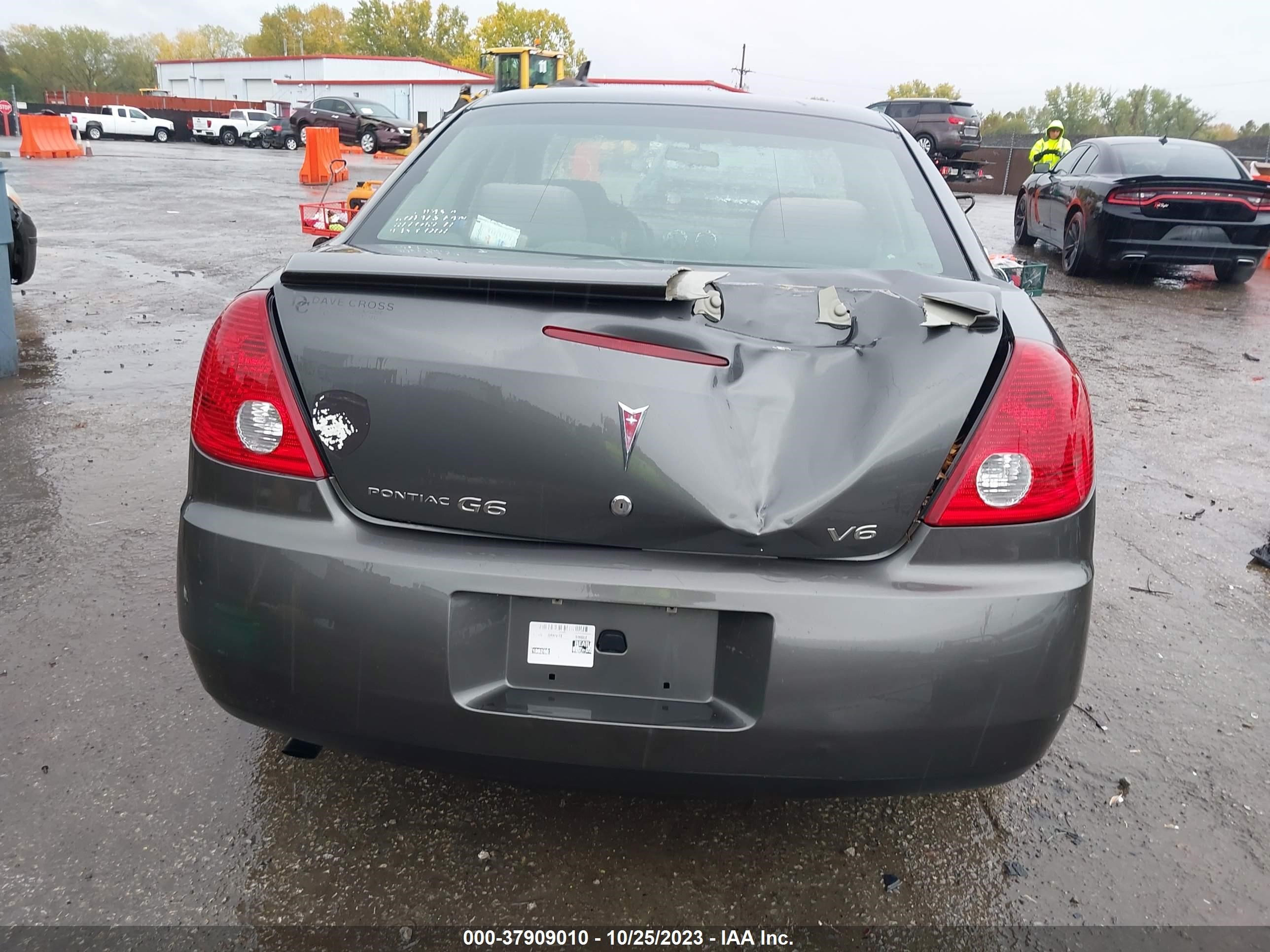 Photo 15 VIN: 1G2ZG558264117311 - PONTIAC G6 