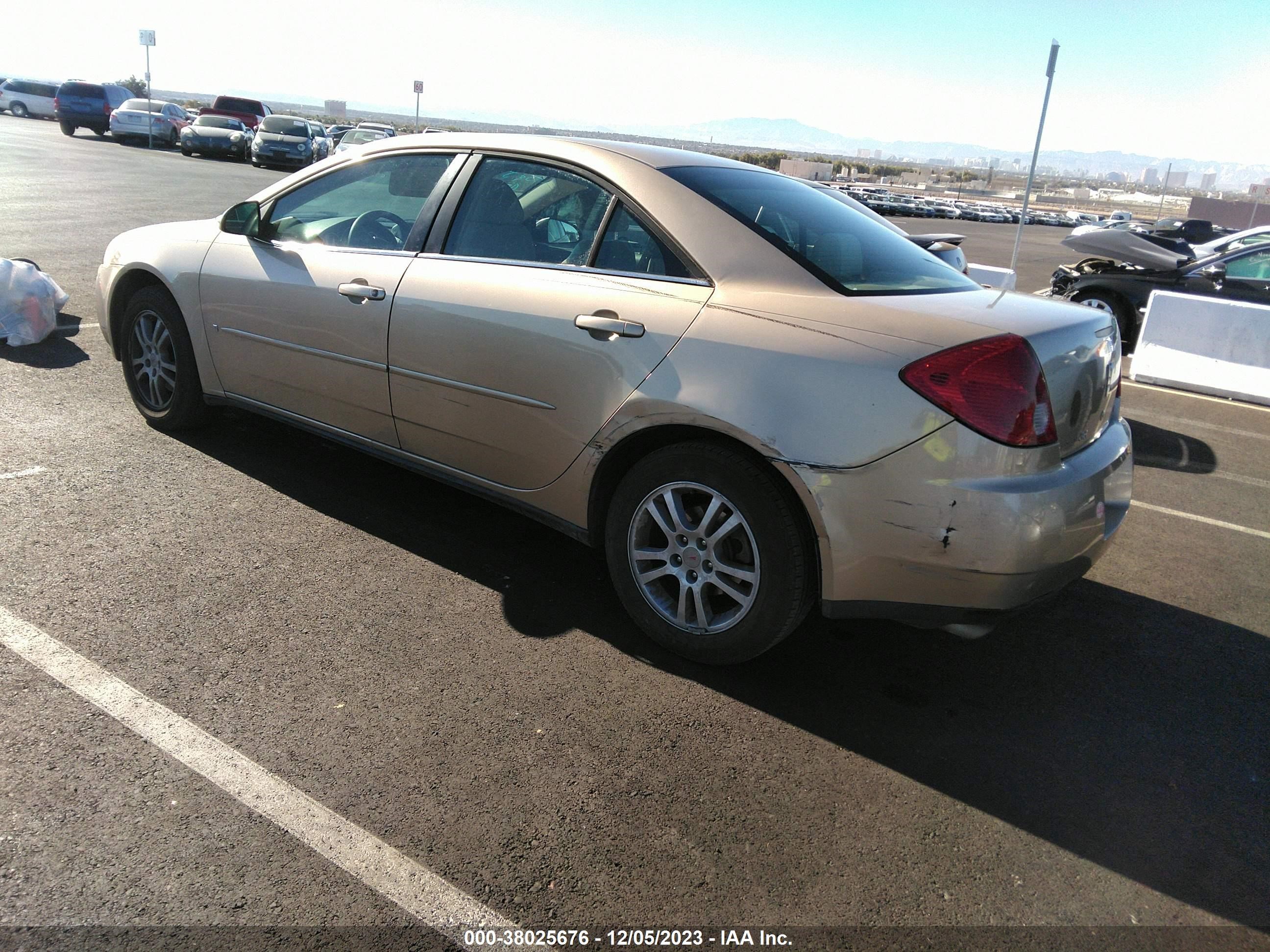 Photo 2 VIN: 1G2ZG558364107399 - PONTIAC G6 