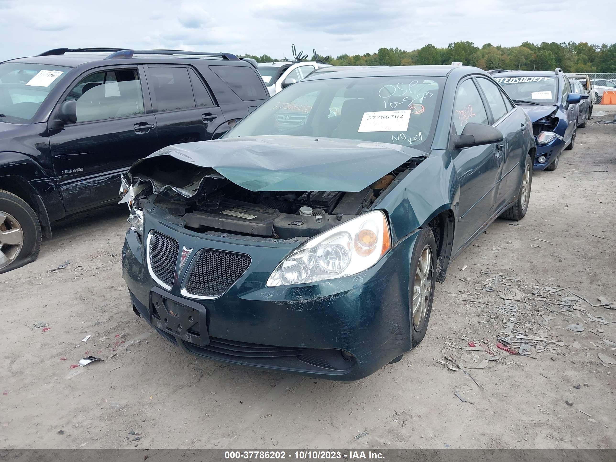 Photo 1 VIN: 1G2ZG558364155744 - PONTIAC G6 