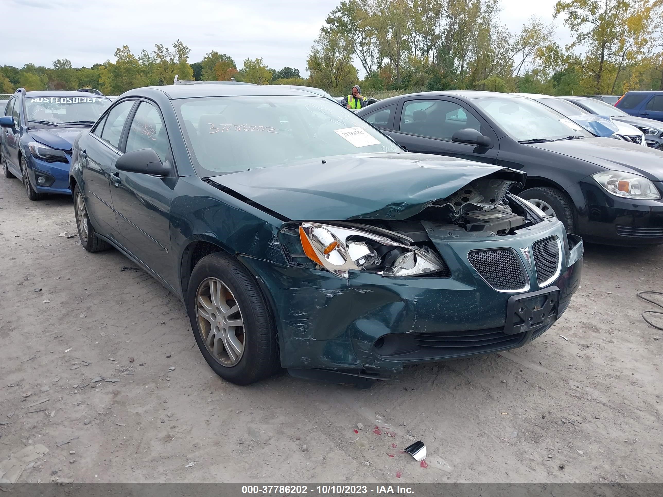 Photo 5 VIN: 1G2ZG558364155744 - PONTIAC G6 