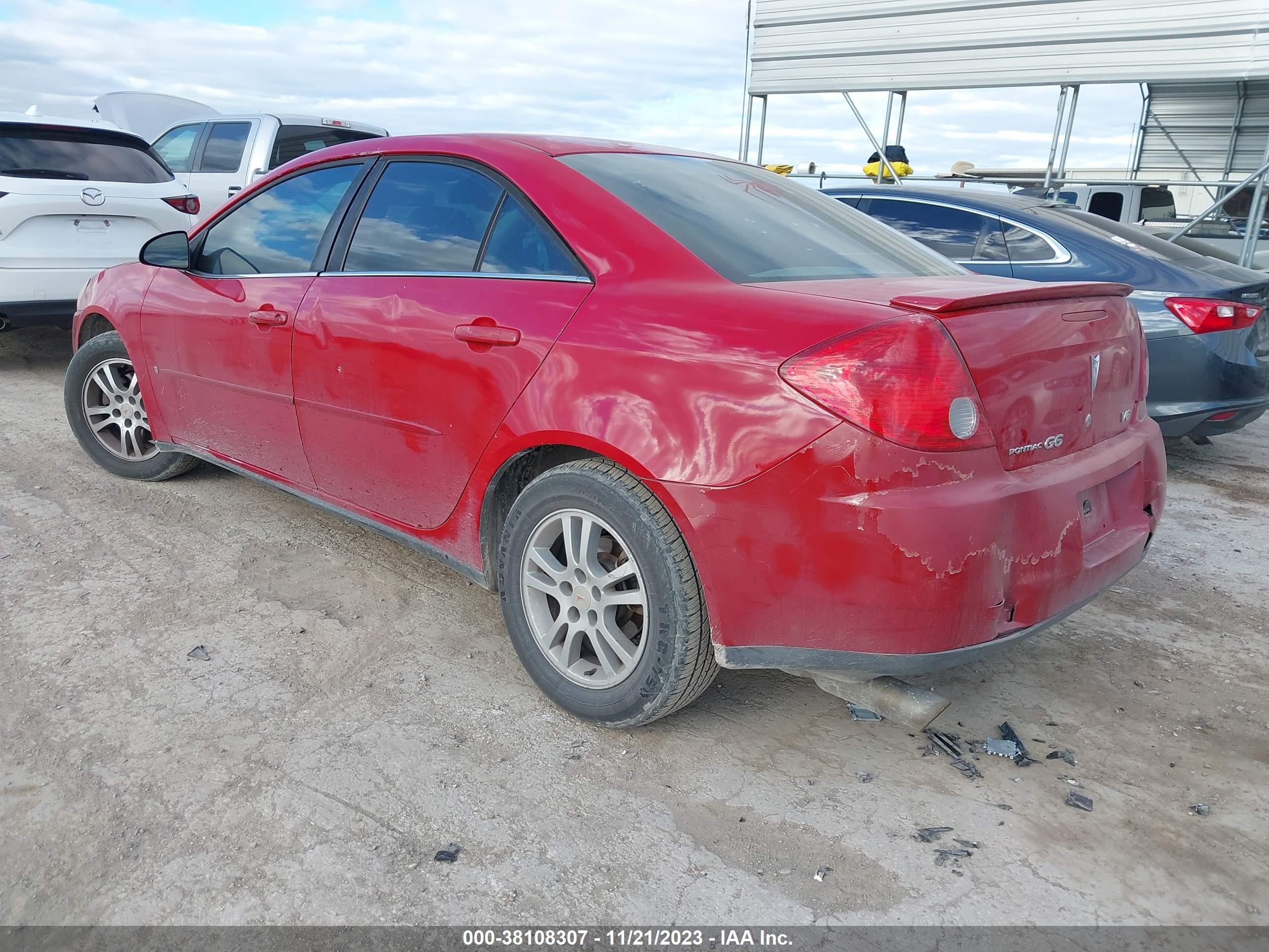 Photo 2 VIN: 1G2ZG558664140848 - PONTIAC G6 