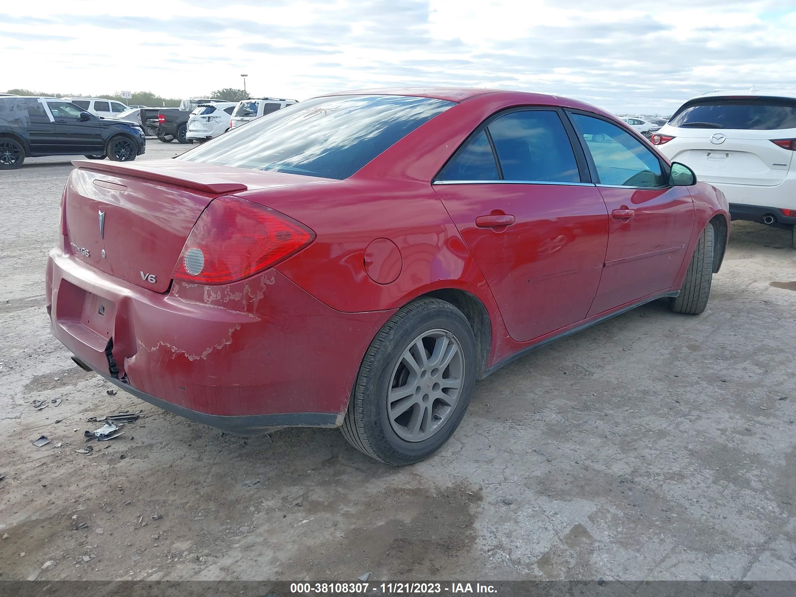 Photo 3 VIN: 1G2ZG558664140848 - PONTIAC G6 