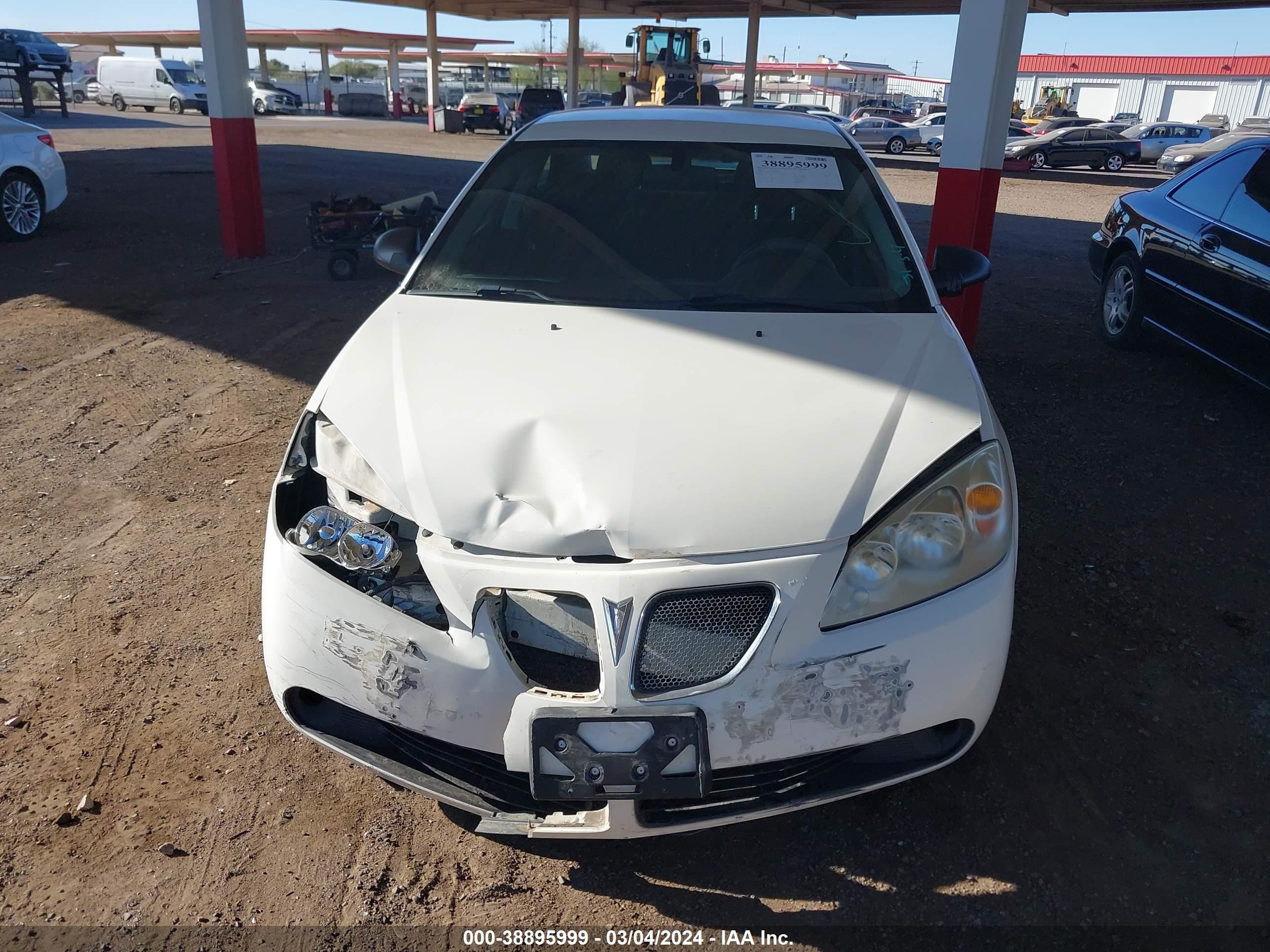 Photo 11 VIN: 1G2ZG578764254340 - PONTIAC G6 