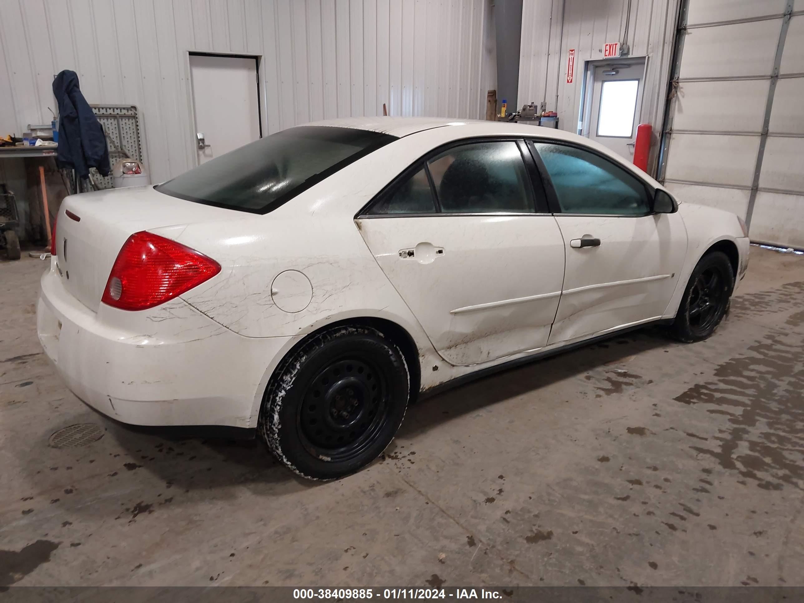 Photo 3 VIN: 1G2ZG57B084191189 - PONTIAC G6 