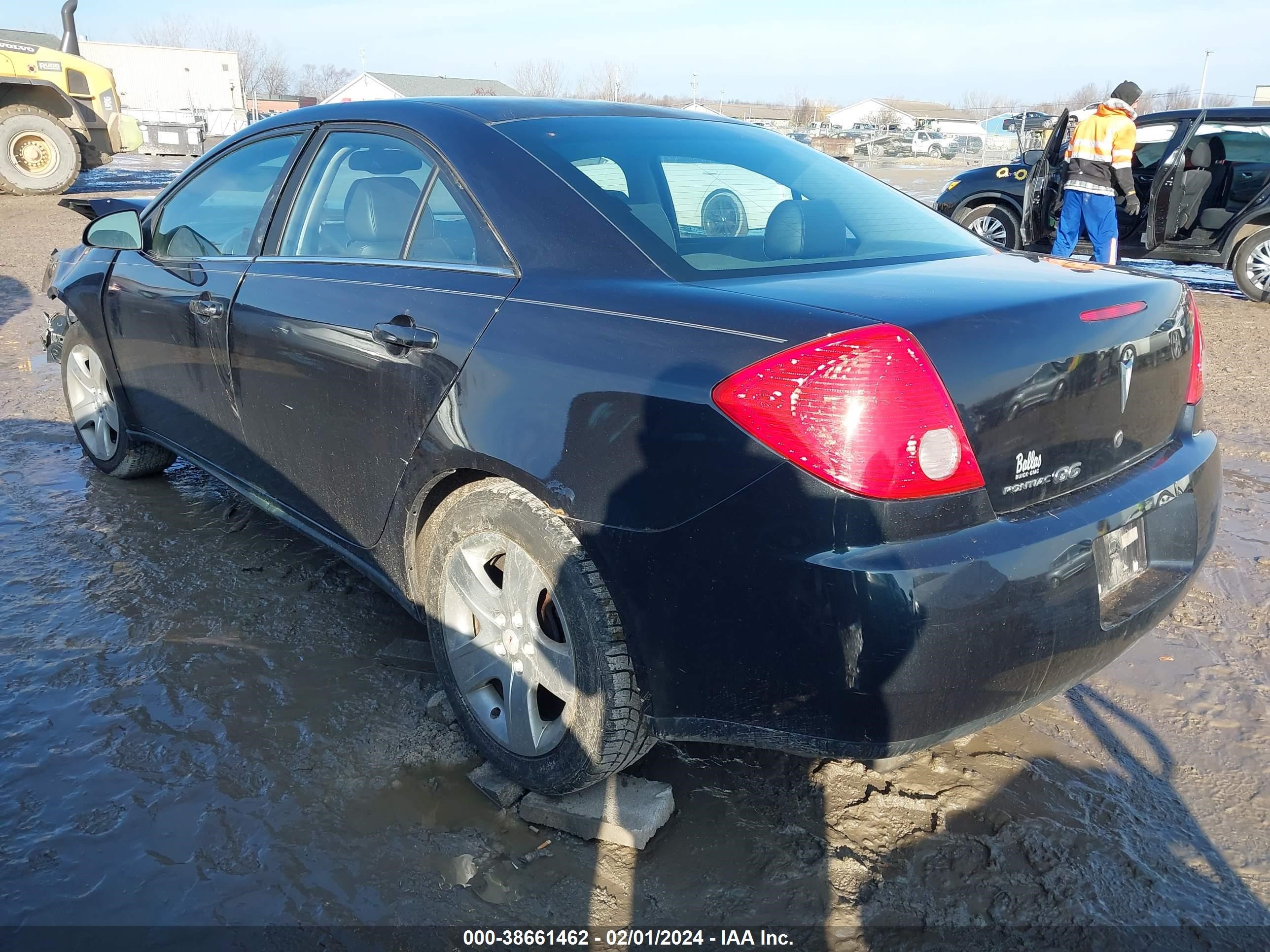 Photo 2 VIN: 1G2ZG57B094150949 - PONTIAC G6 