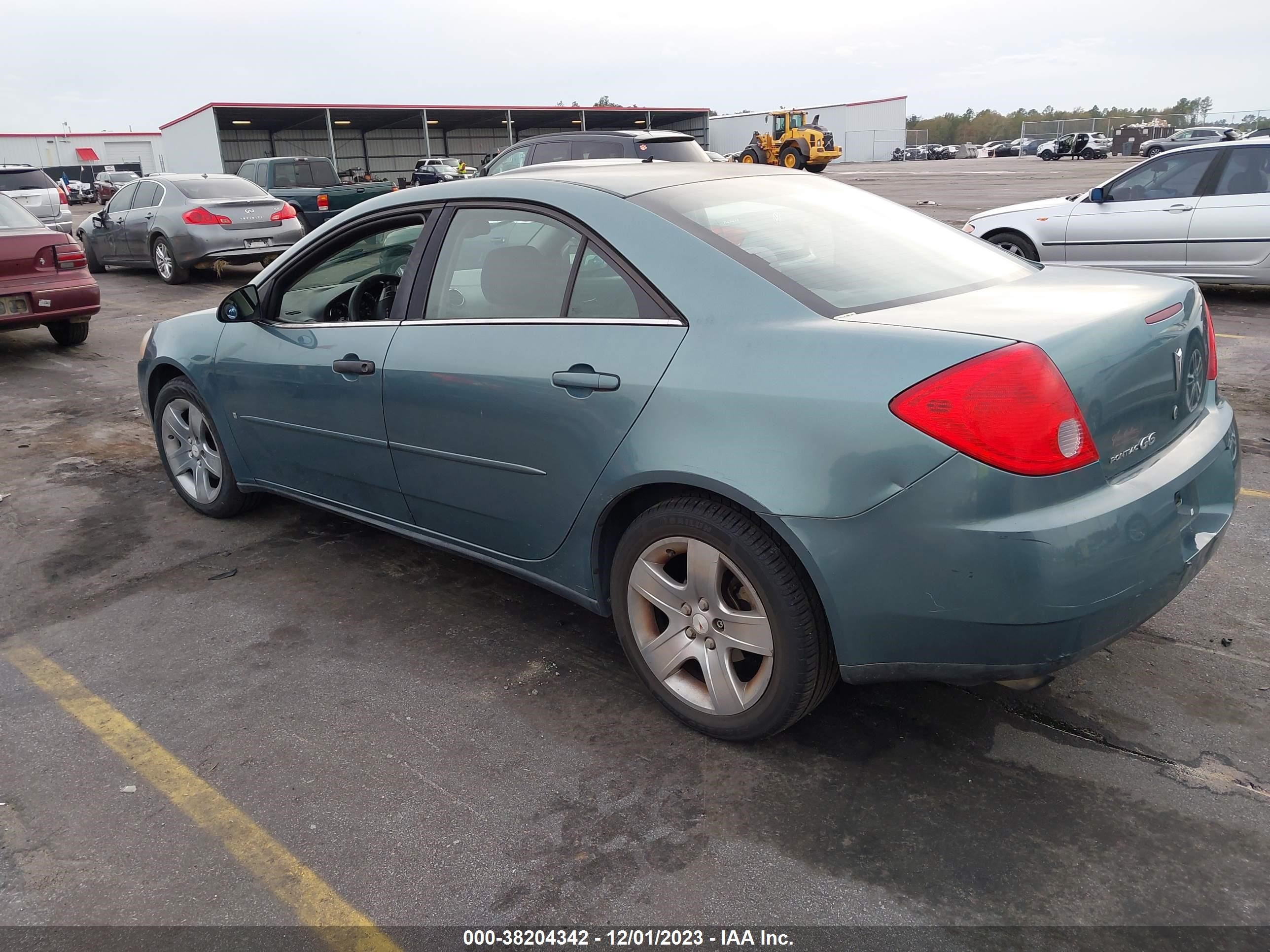 Photo 2 VIN: 1G2ZG57B194128846 - PONTIAC G6 