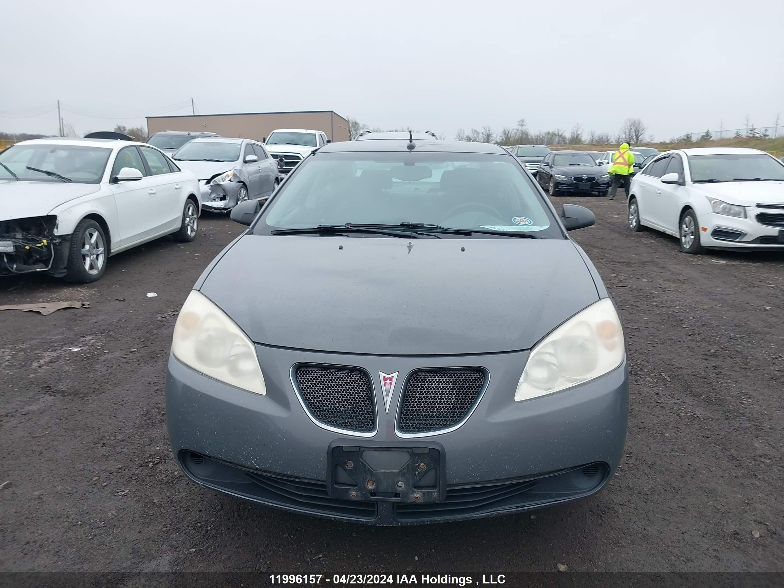 Photo 11 VIN: 1G2ZG57B384301605 - PONTIAC G6 