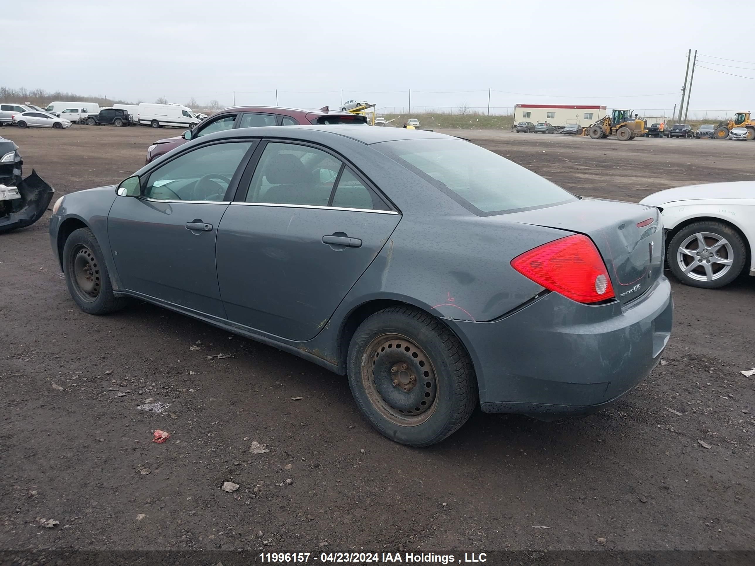 Photo 2 VIN: 1G2ZG57B384301605 - PONTIAC G6 