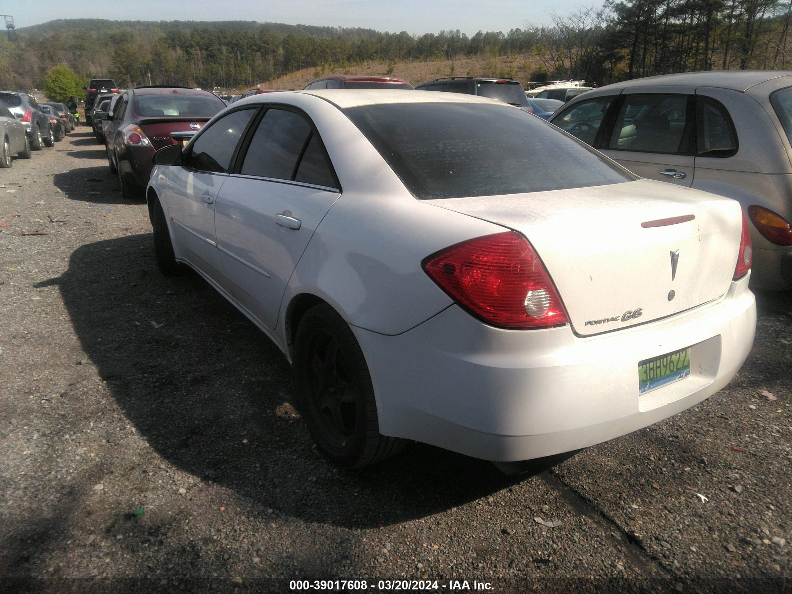 Photo 2 VIN: 1G2ZG57B484178414 - PONTIAC G6 