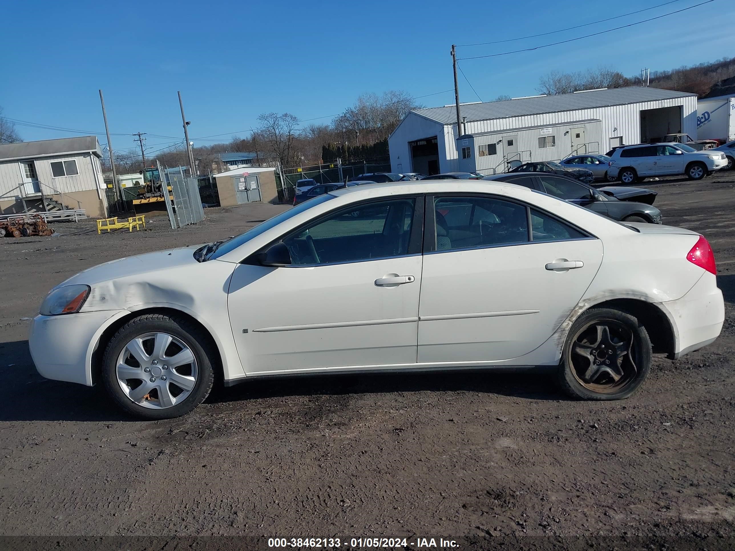 Photo 5 VIN: 1G2ZG57B484208219 - PONTIAC G6 