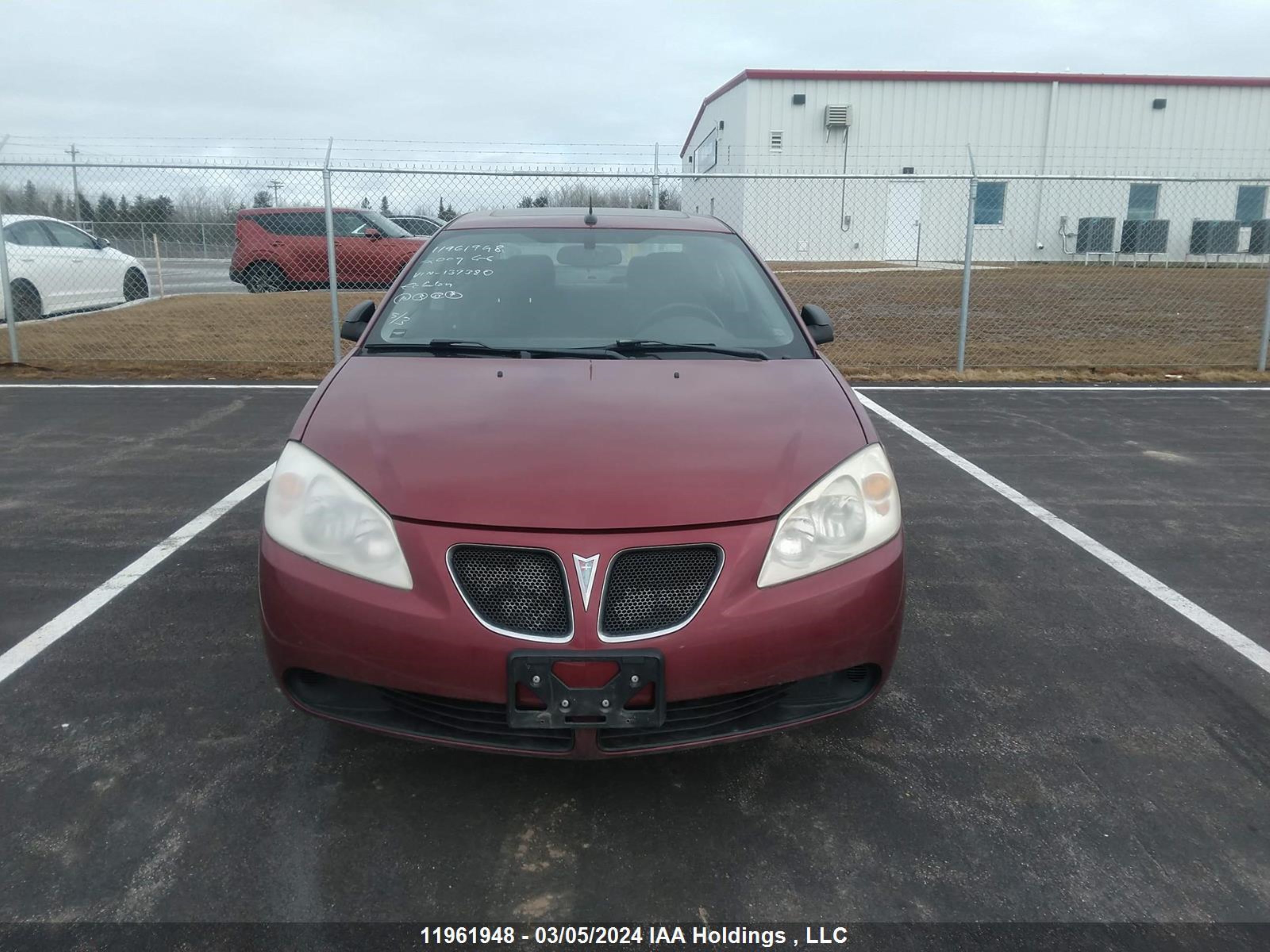 Photo 11 VIN: 1G2ZG57B494137380 - PONTIAC G6 