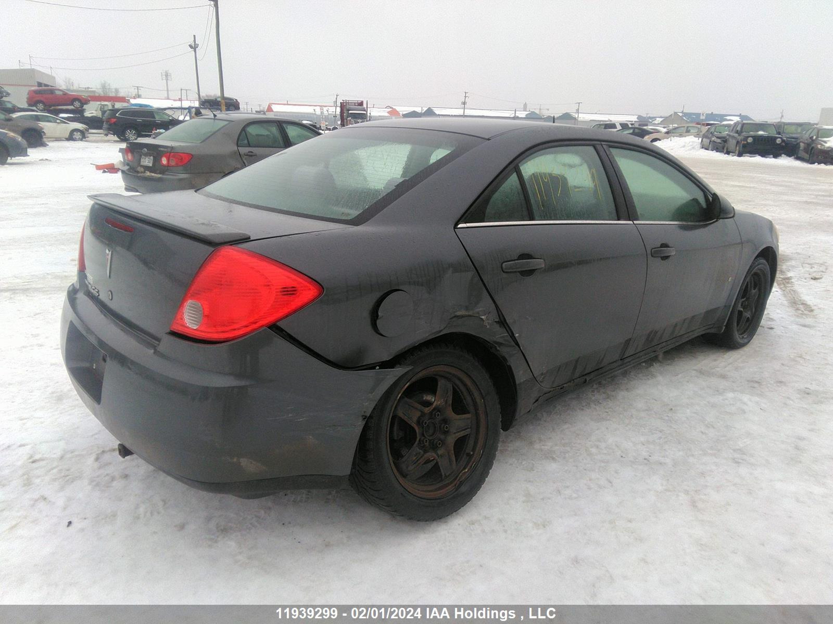 Photo 3 VIN: 1G2ZG57B584232447 - PONTIAC G6 