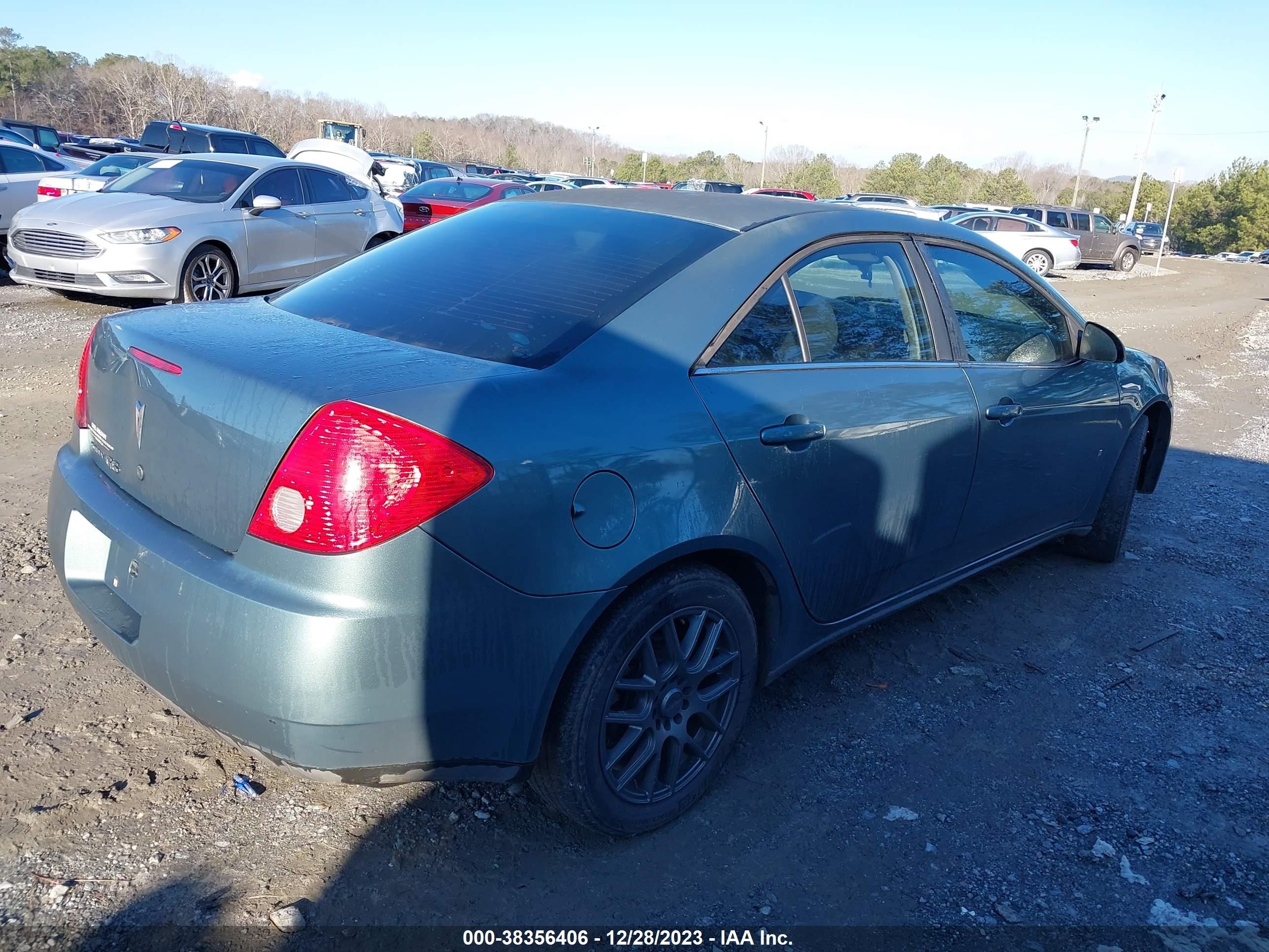 Photo 3 VIN: 1G2ZG57B694182207 - PONTIAC G6 