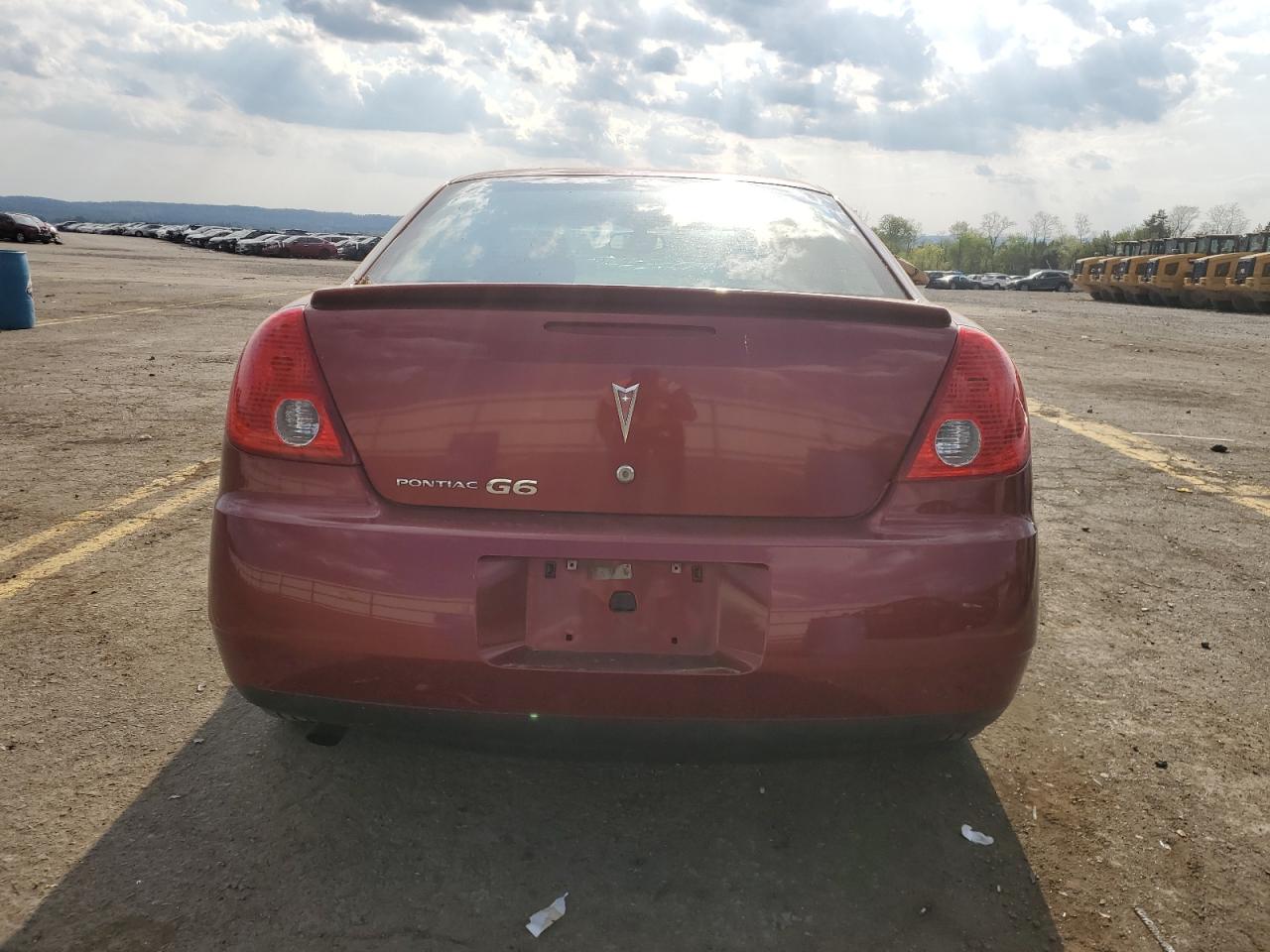 Photo 5 VIN: 1G2ZG57B894178479 - PONTIAC G6 