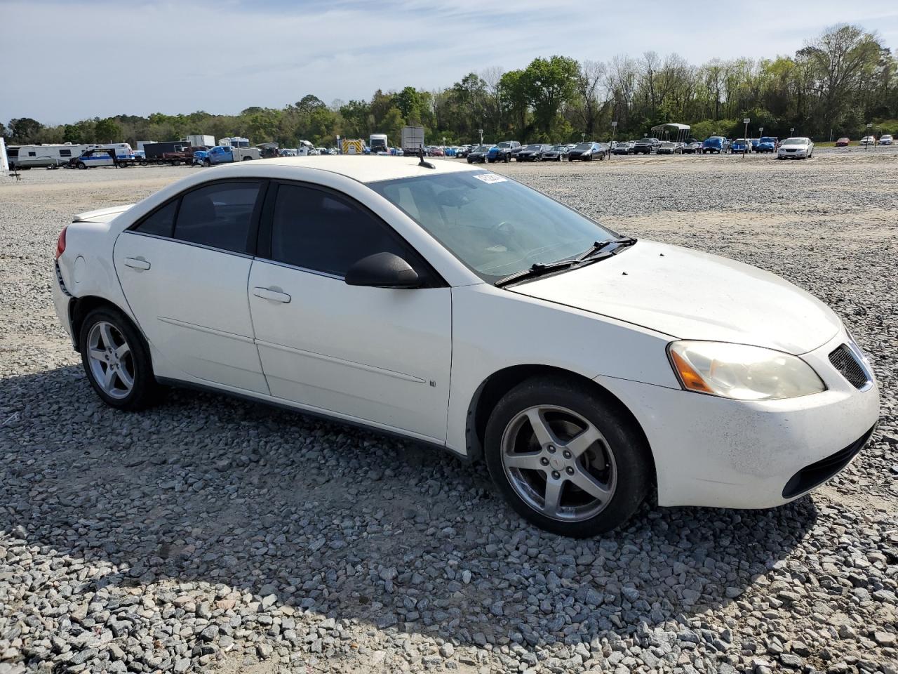 Photo 3 VIN: 1G2ZG57N084130306 - PONTIAC G6 