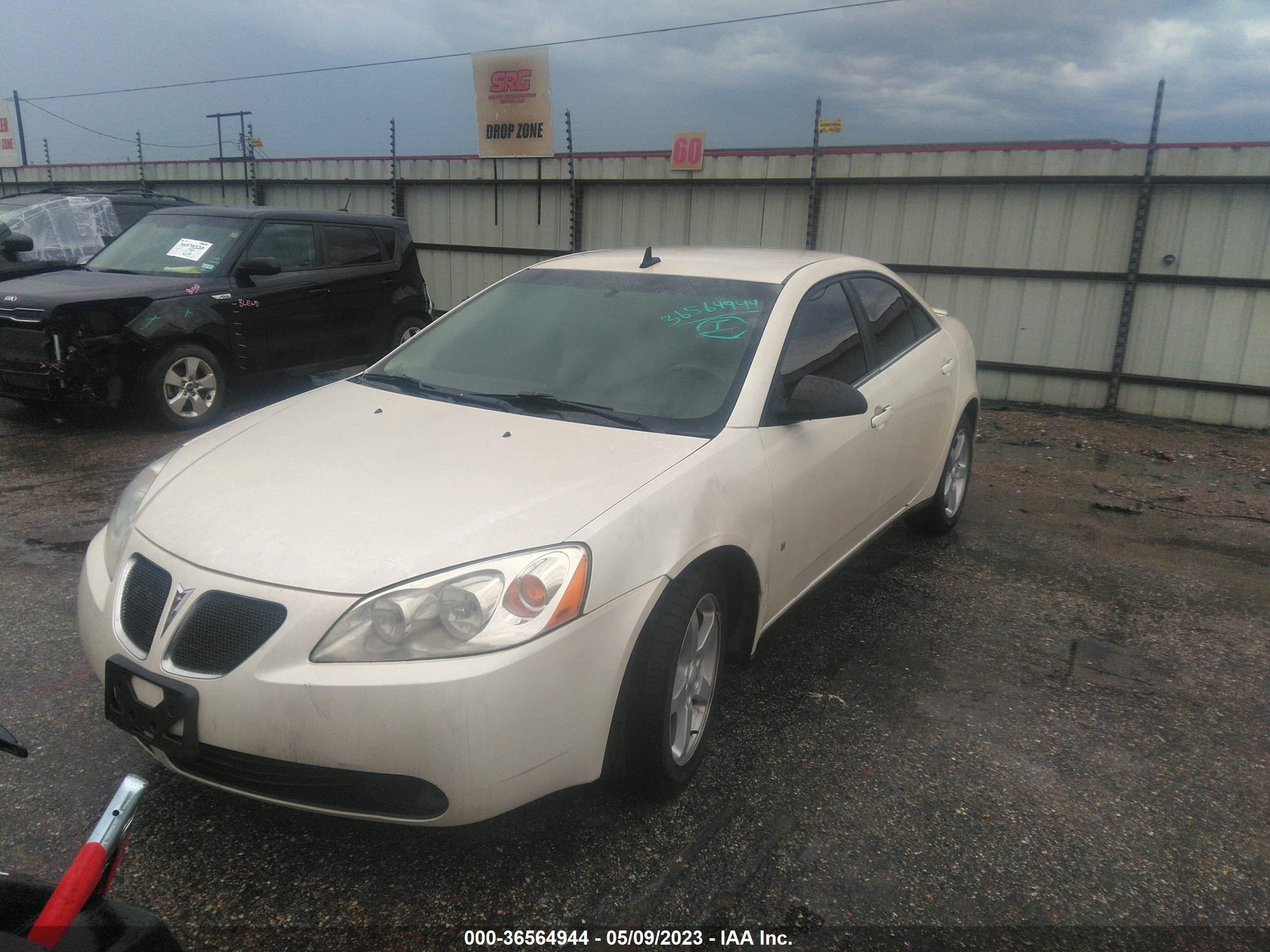 Photo 1 VIN: 1G2ZG57N184272714 - PONTIAC G6 