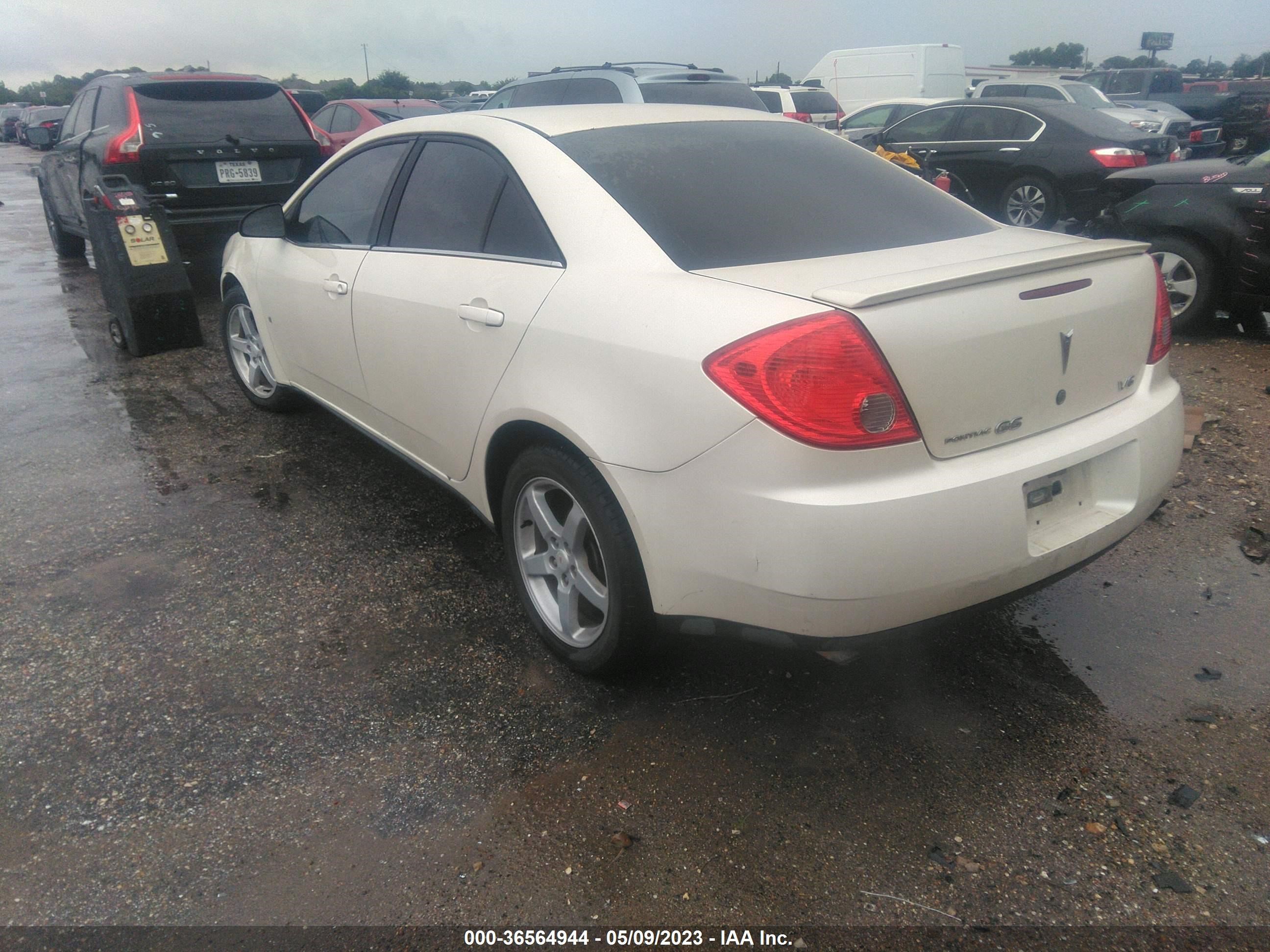 Photo 2 VIN: 1G2ZG57N184272714 - PONTIAC G6 