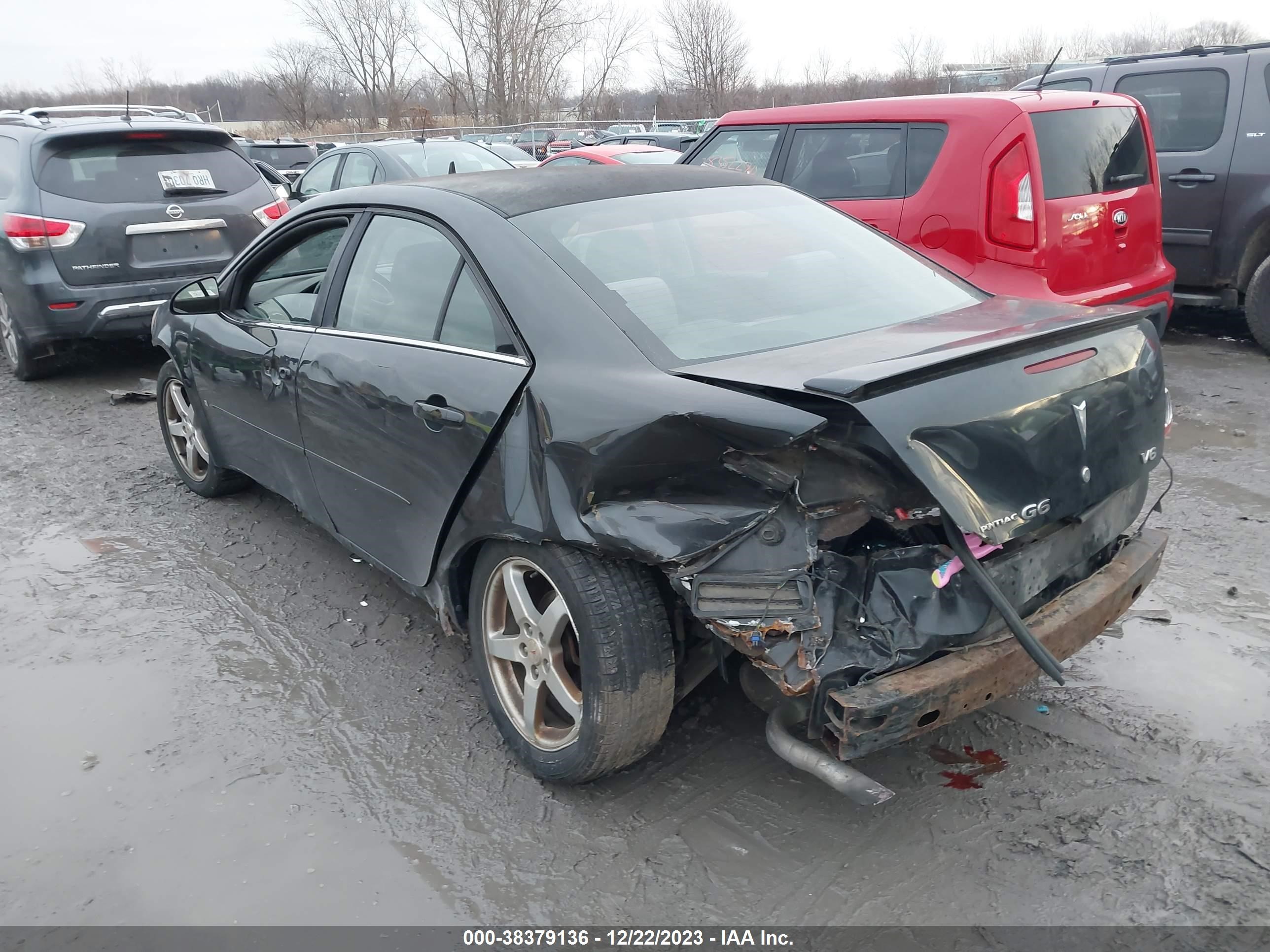 Photo 2 VIN: 1G2ZG57N194112107 - PONTIAC G6 