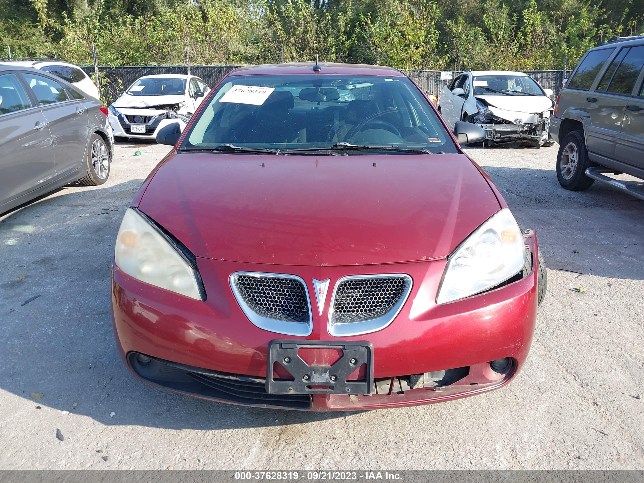 Photo 12 VIN: 1G2ZG57N284159922 - PONTIAC G6 