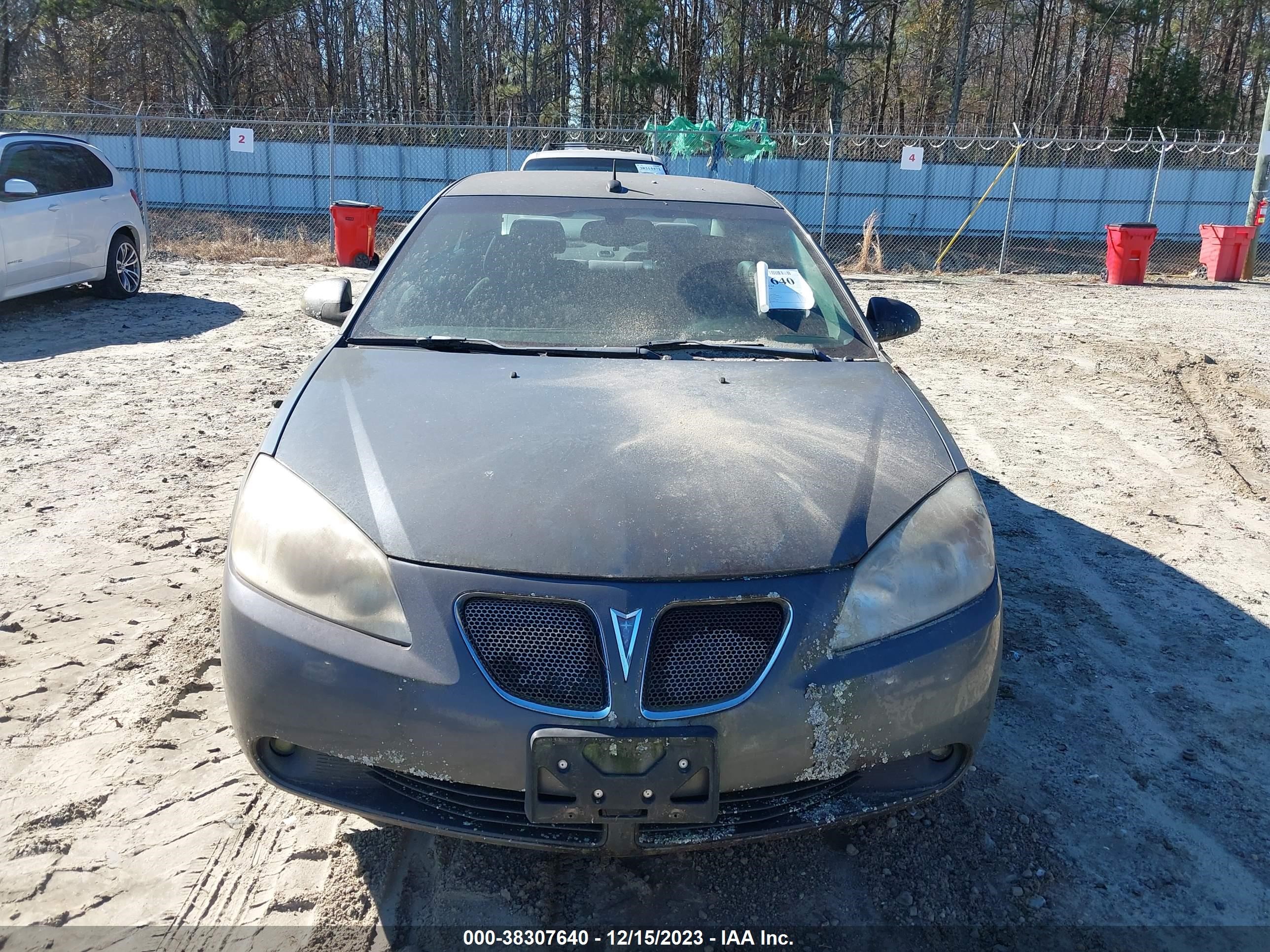 Photo 5 VIN: 1G2ZG57N384261147 - PONTIAC G6 