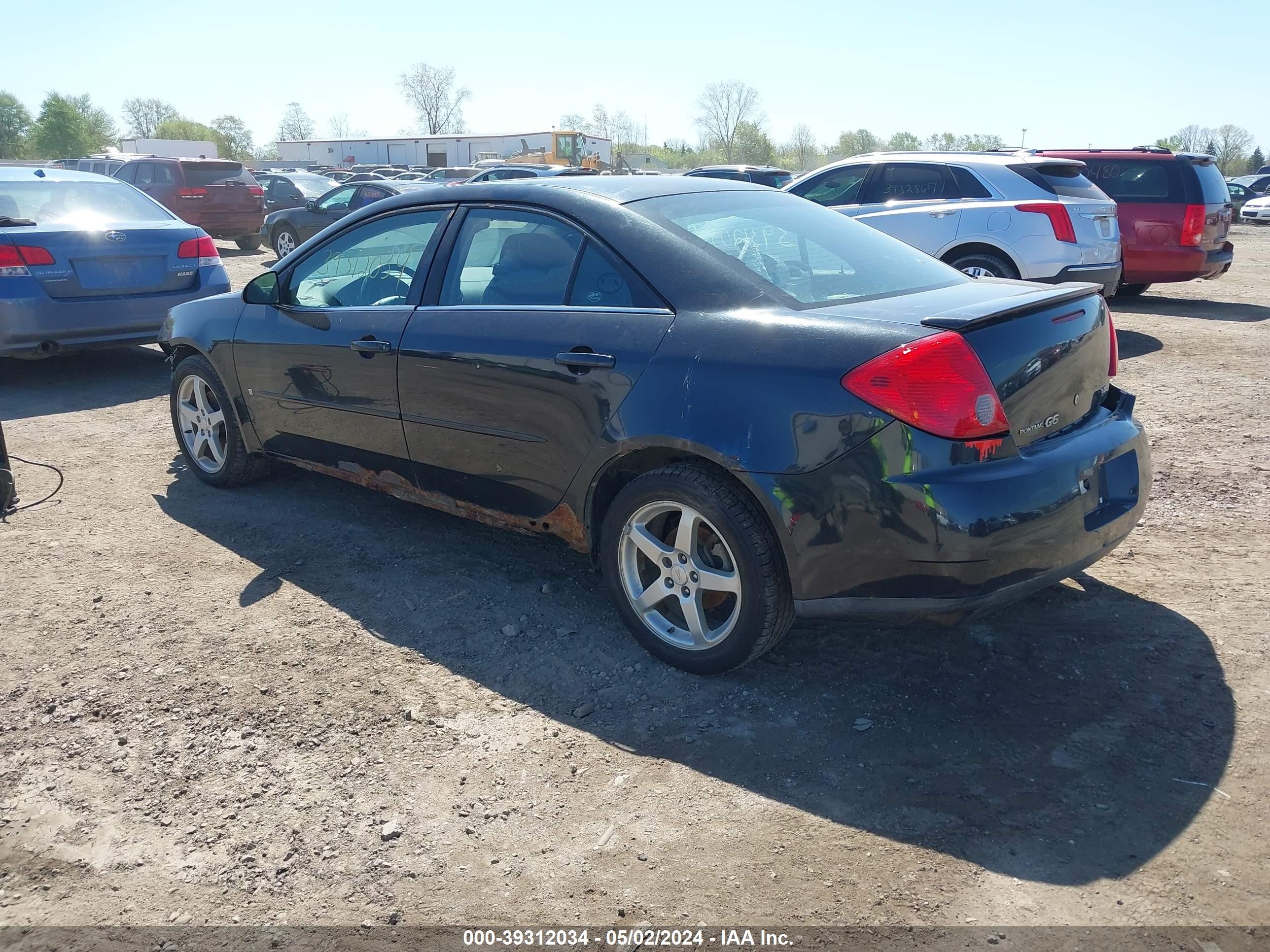 Photo 2 VIN: 1G2ZG57N784237207 - PONTIAC G6 