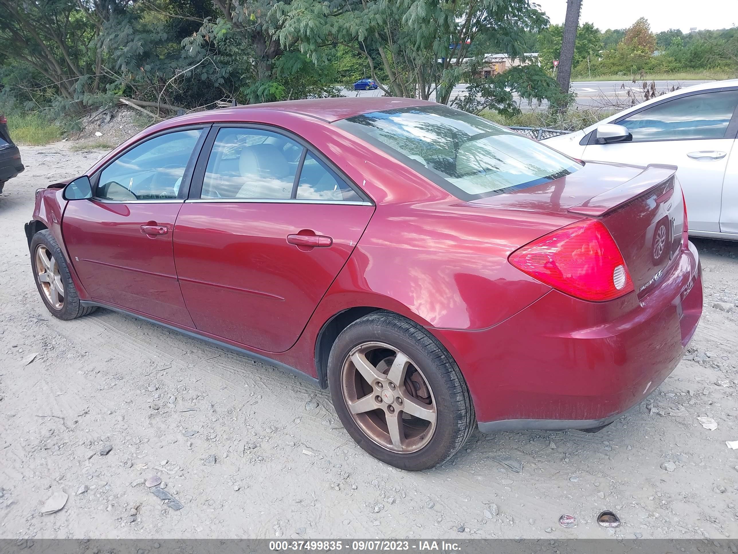 Photo 2 VIN: 1G2ZG57N884118324 - PONTIAC G6 