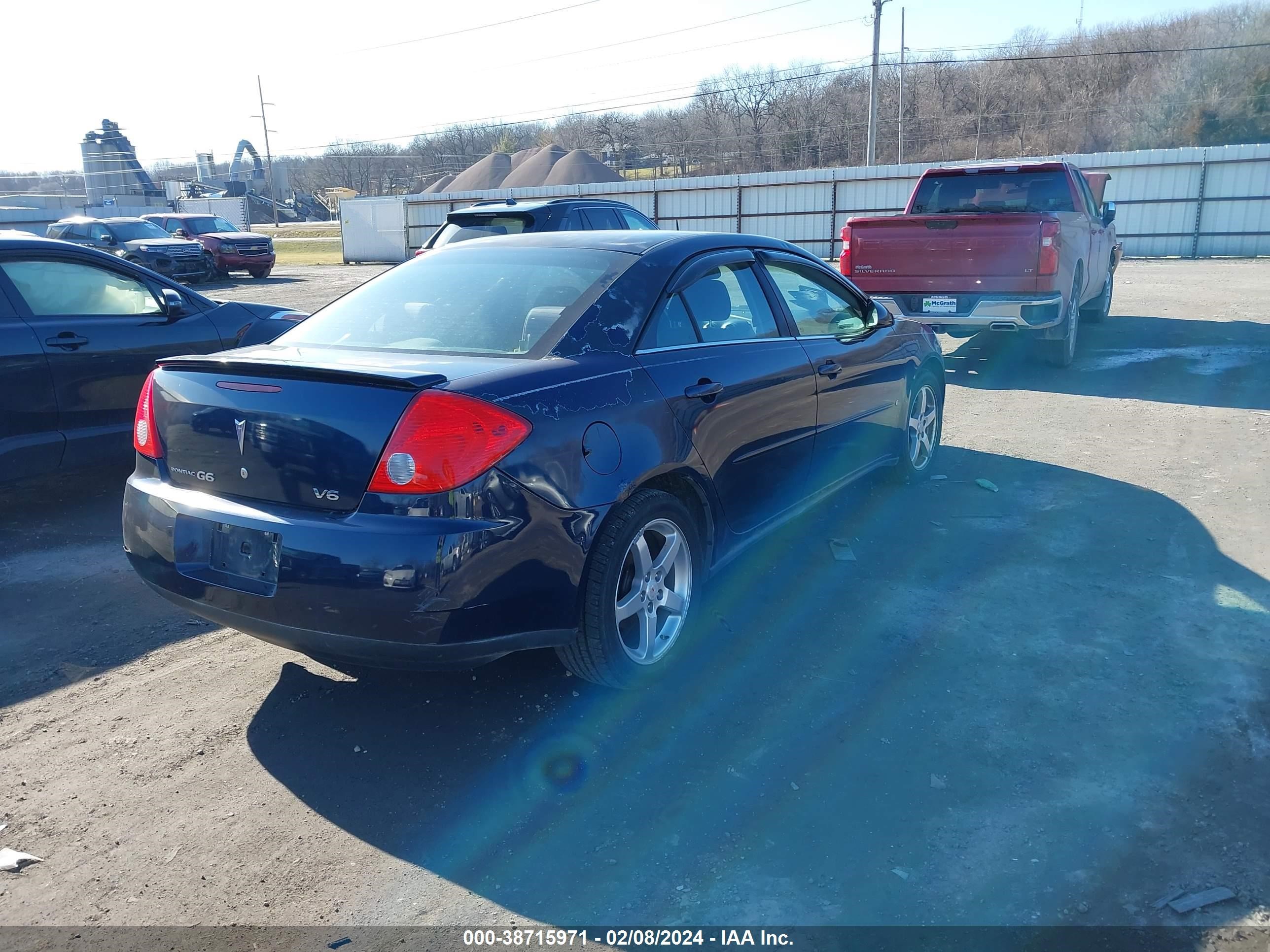 Photo 3 VIN: 1G2ZG57N884149296 - PONTIAC G6 