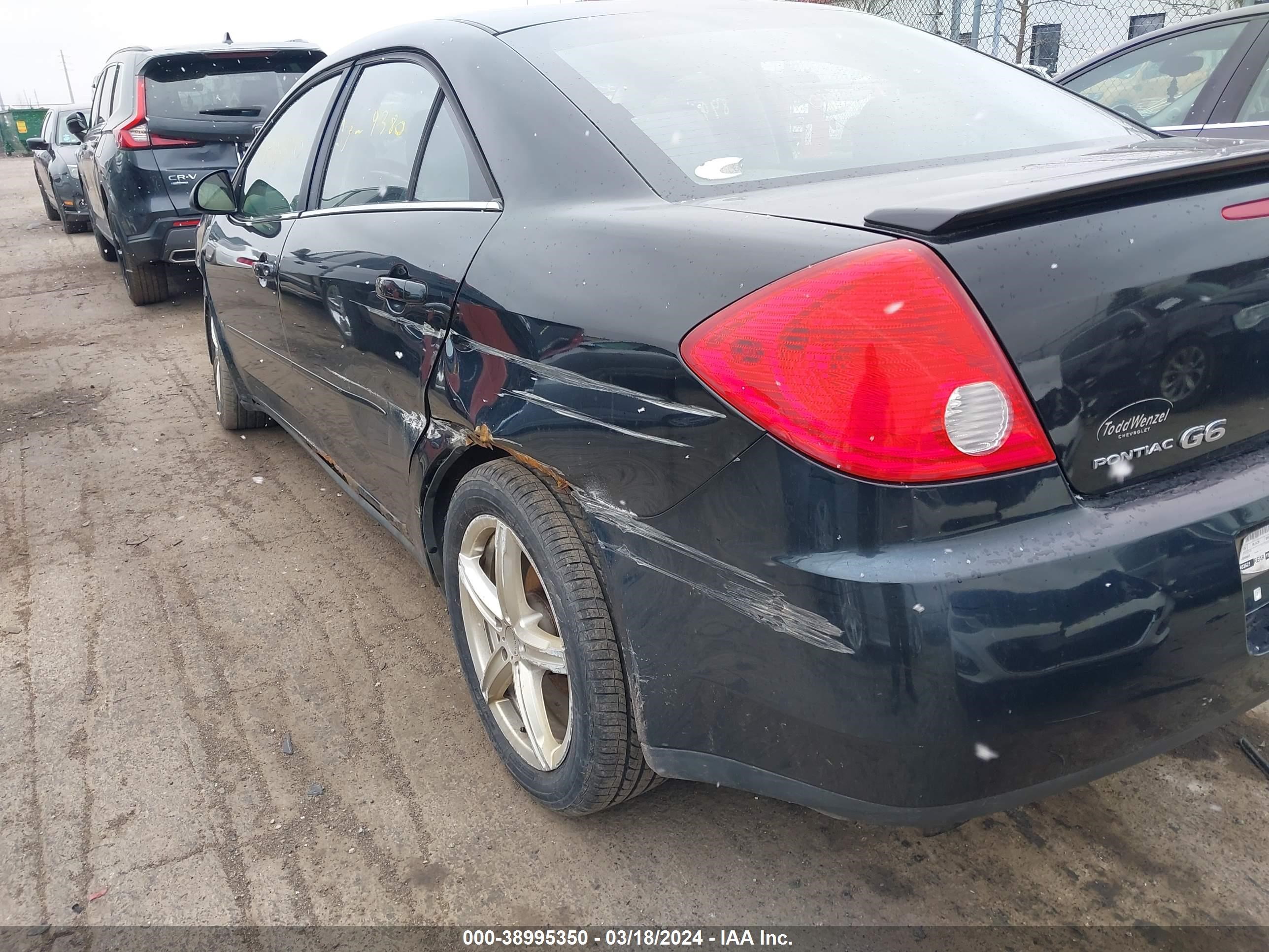 Photo 12 VIN: 1G2ZG57N974129380 - PONTIAC G6 