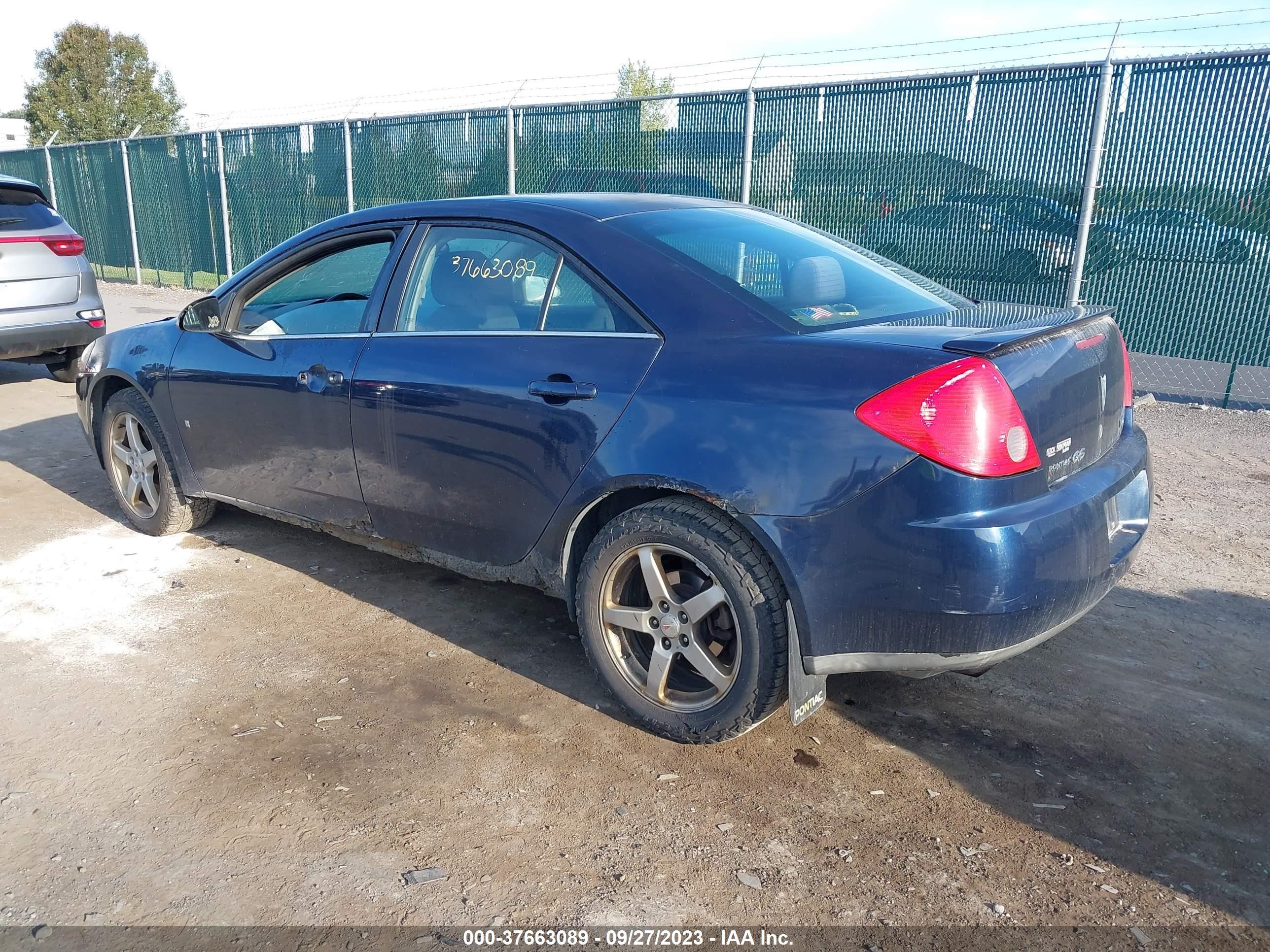 Photo 2 VIN: 1G2ZG57N984218075 - PONTIAC G6 