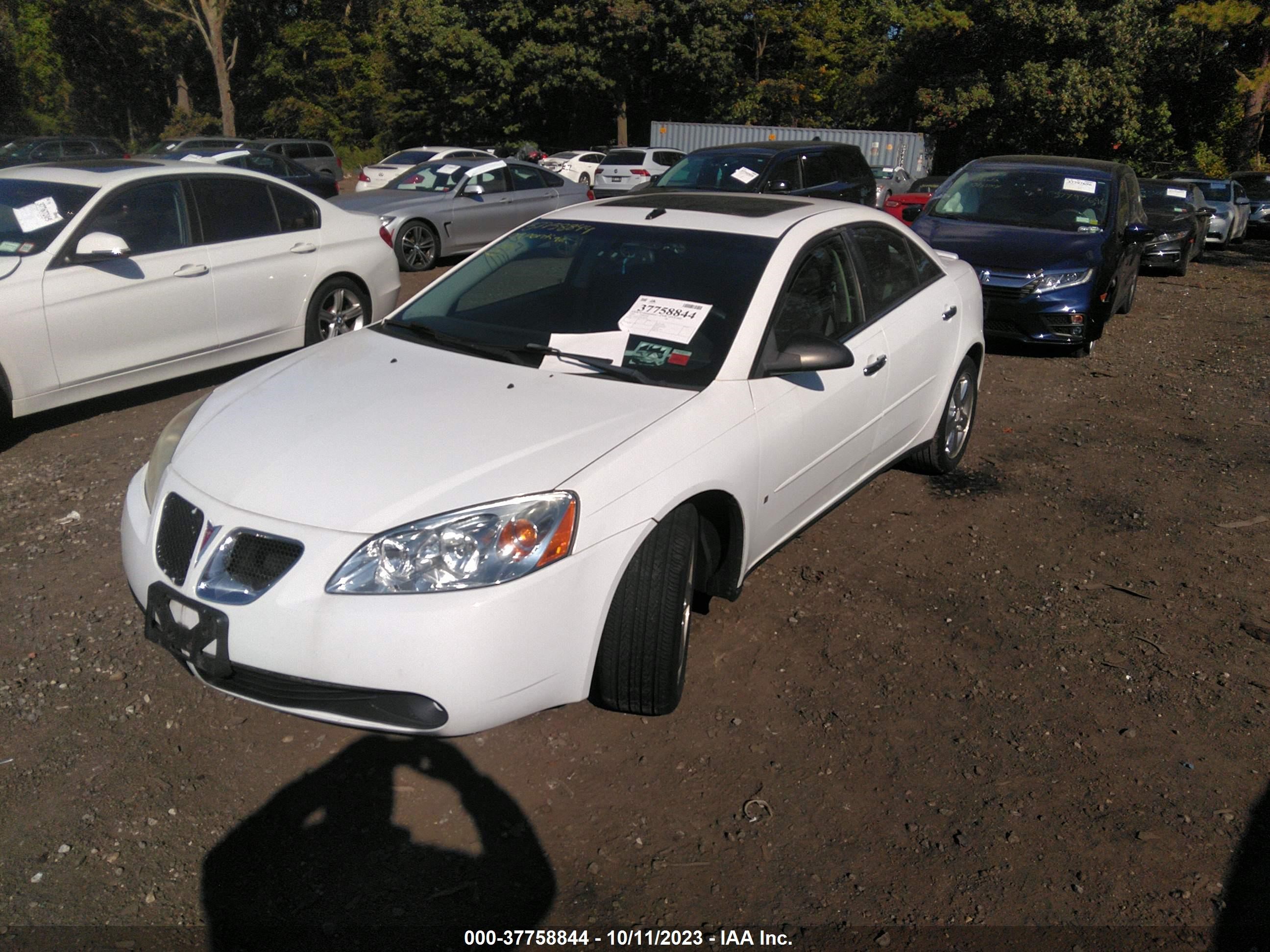 Photo 1 VIN: 1G2ZG57N994181126 - PONTIAC G6 