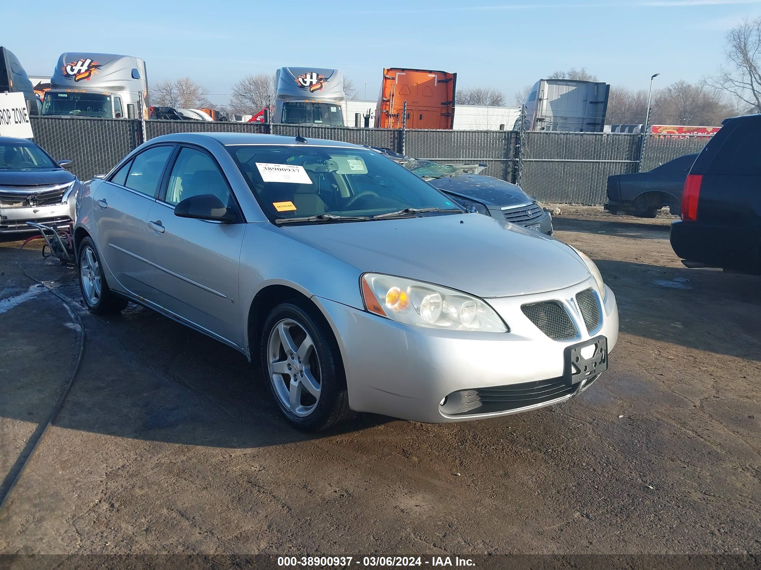 Photo 0 VIN: 1G2ZG57NX84110371 - PONTIAC G6 