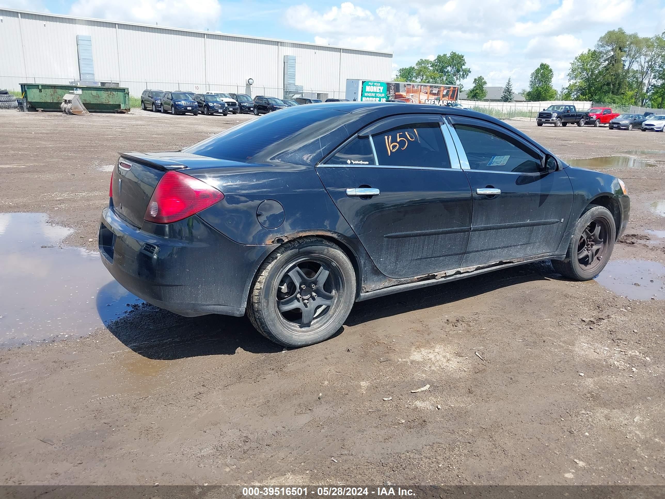 Photo 3 VIN: 1G2ZG58B174237349 - PONTIAC G6 