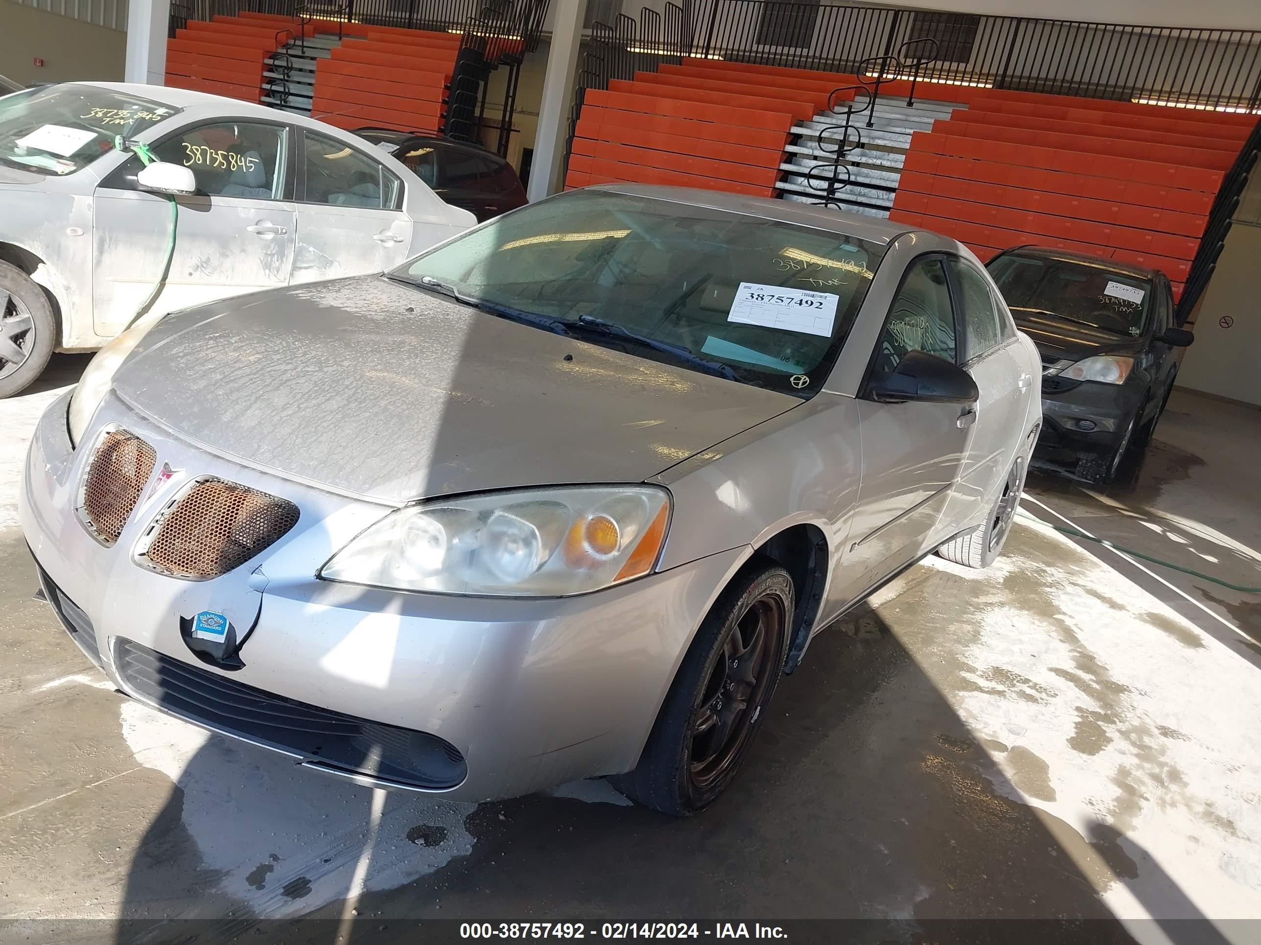 Photo 1 VIN: 1G2ZG58B174272862 - PONTIAC G6 