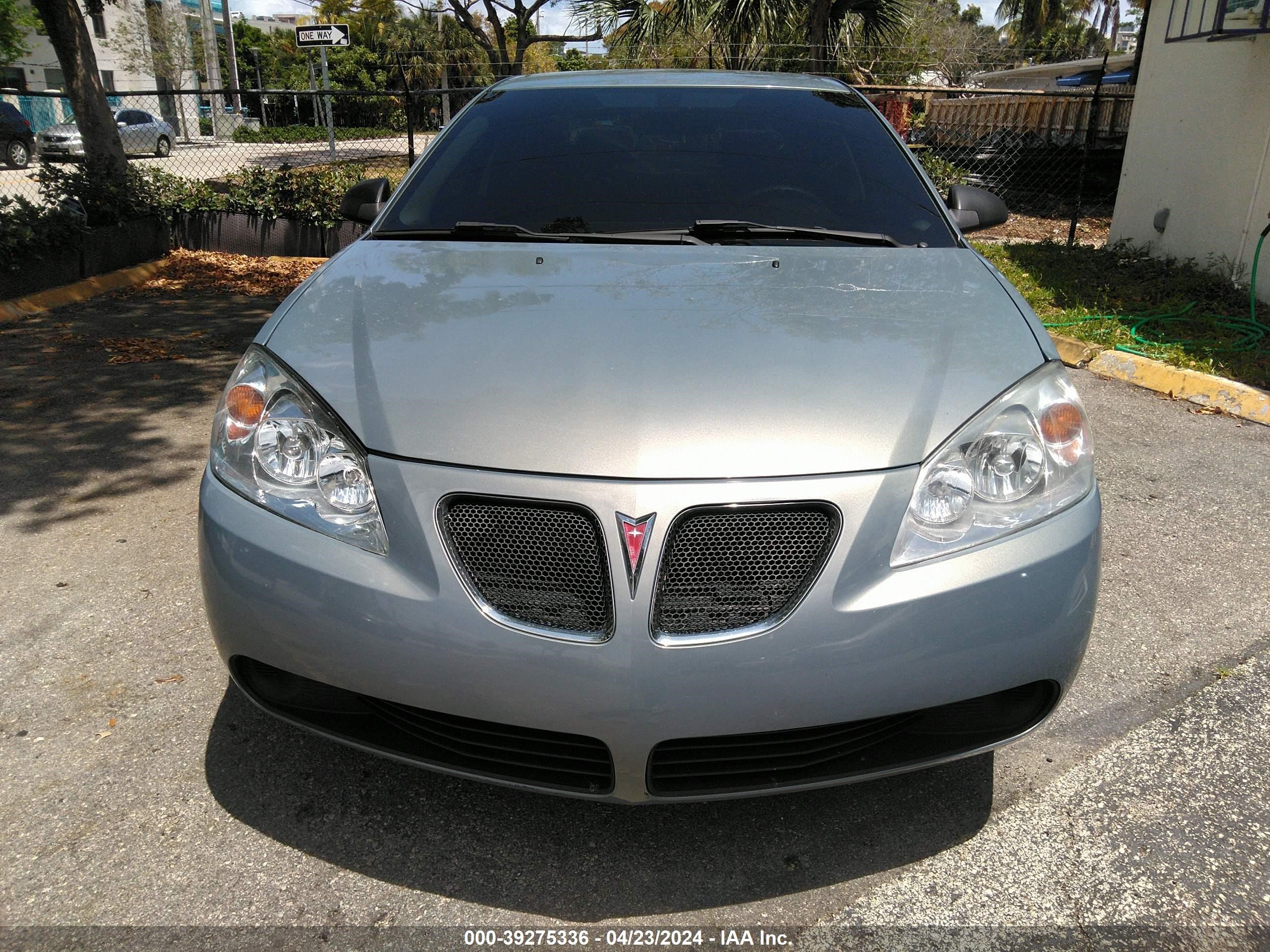 Photo 5 VIN: 1G2ZG58B674218697 - PONTIAC G6 