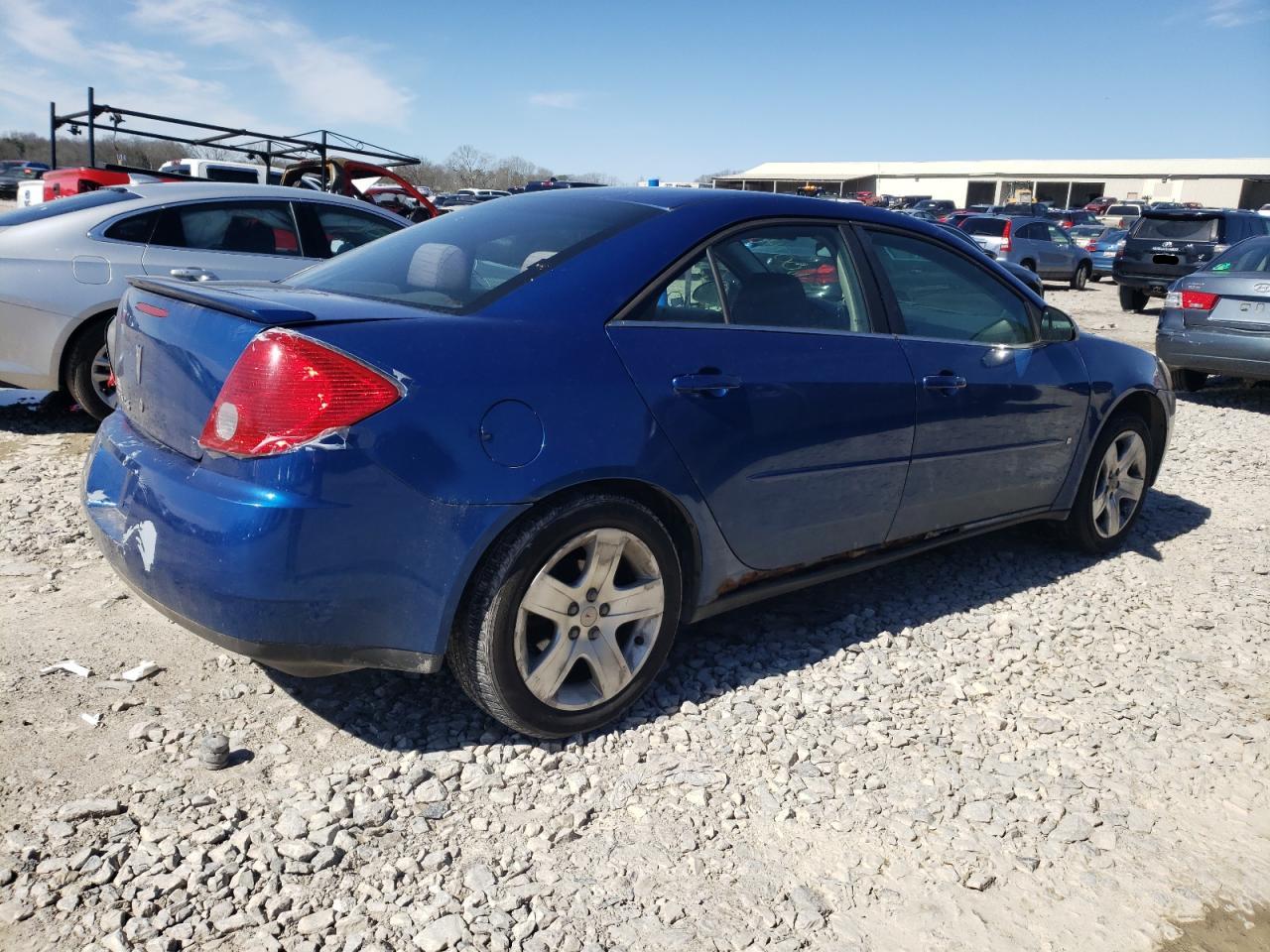 Photo 2 VIN: 1G2ZG58B774109827 - PONTIAC G6 