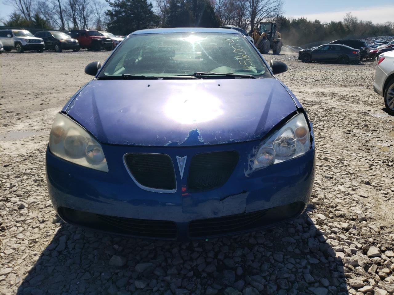 Photo 4 VIN: 1G2ZG58B774109827 - PONTIAC G6 