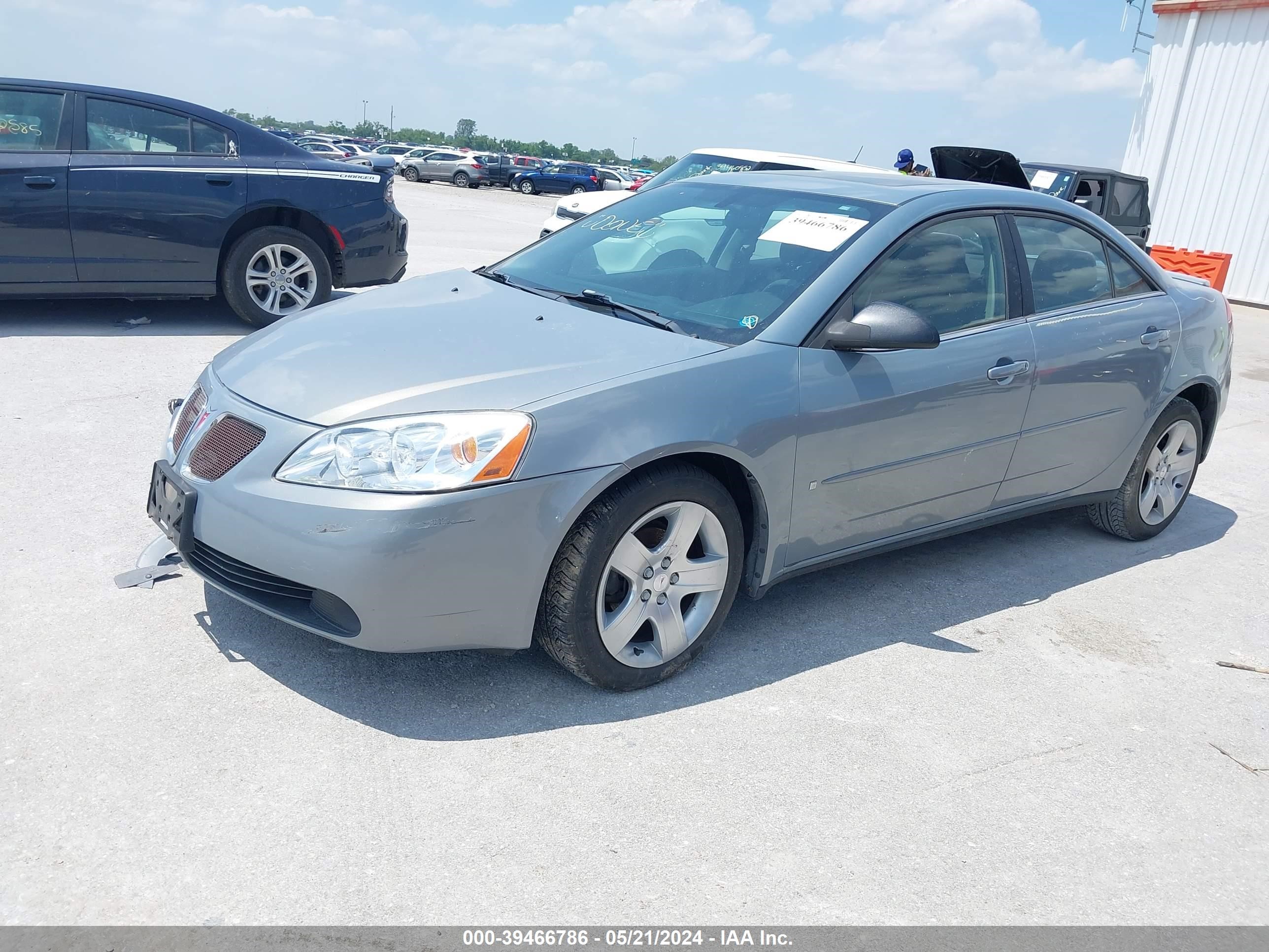 Photo 1 VIN: 1G2ZG58B774262448 - PONTIAC G6 