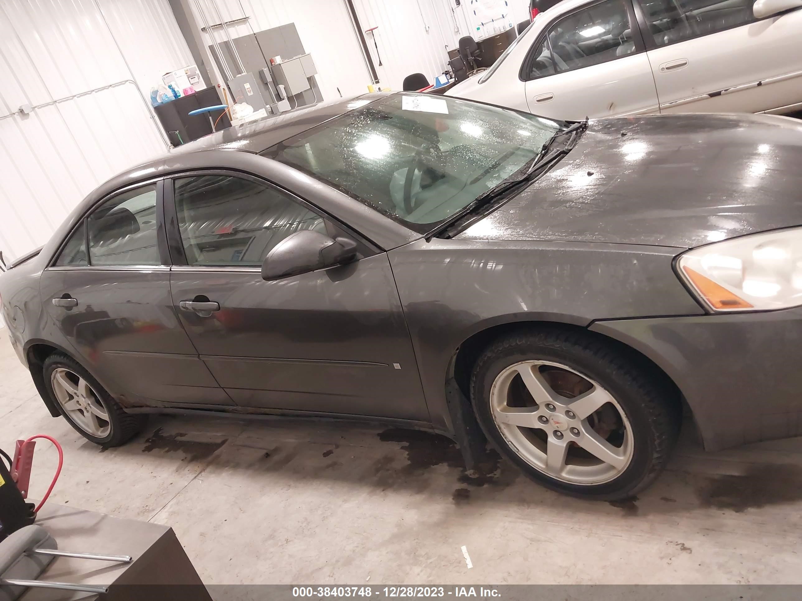 Photo 11 VIN: 1G2ZG58N174148889 - PONTIAC G6 