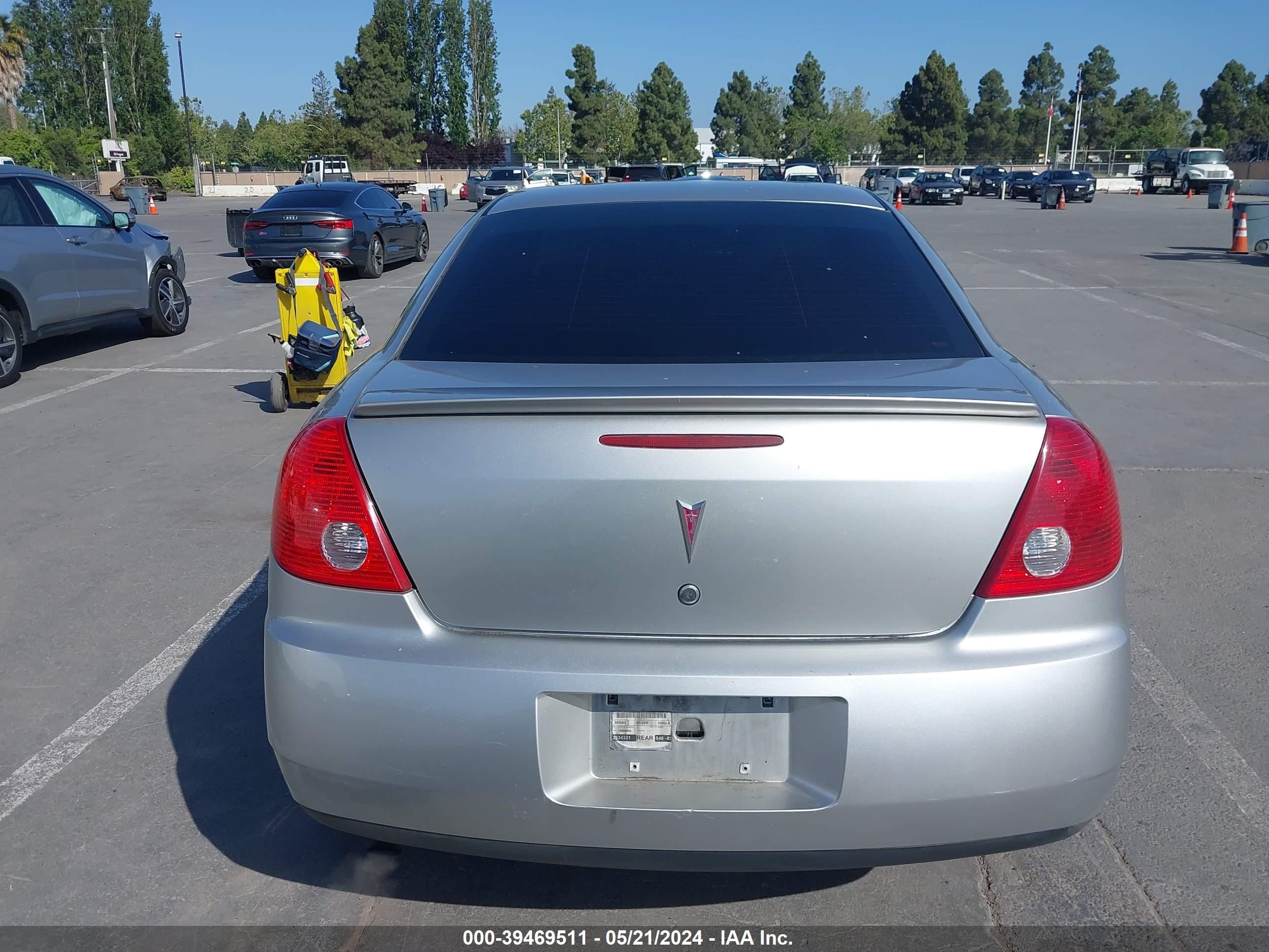 Photo 15 VIN: 1G2ZG58N174260091 - PONTIAC G6 