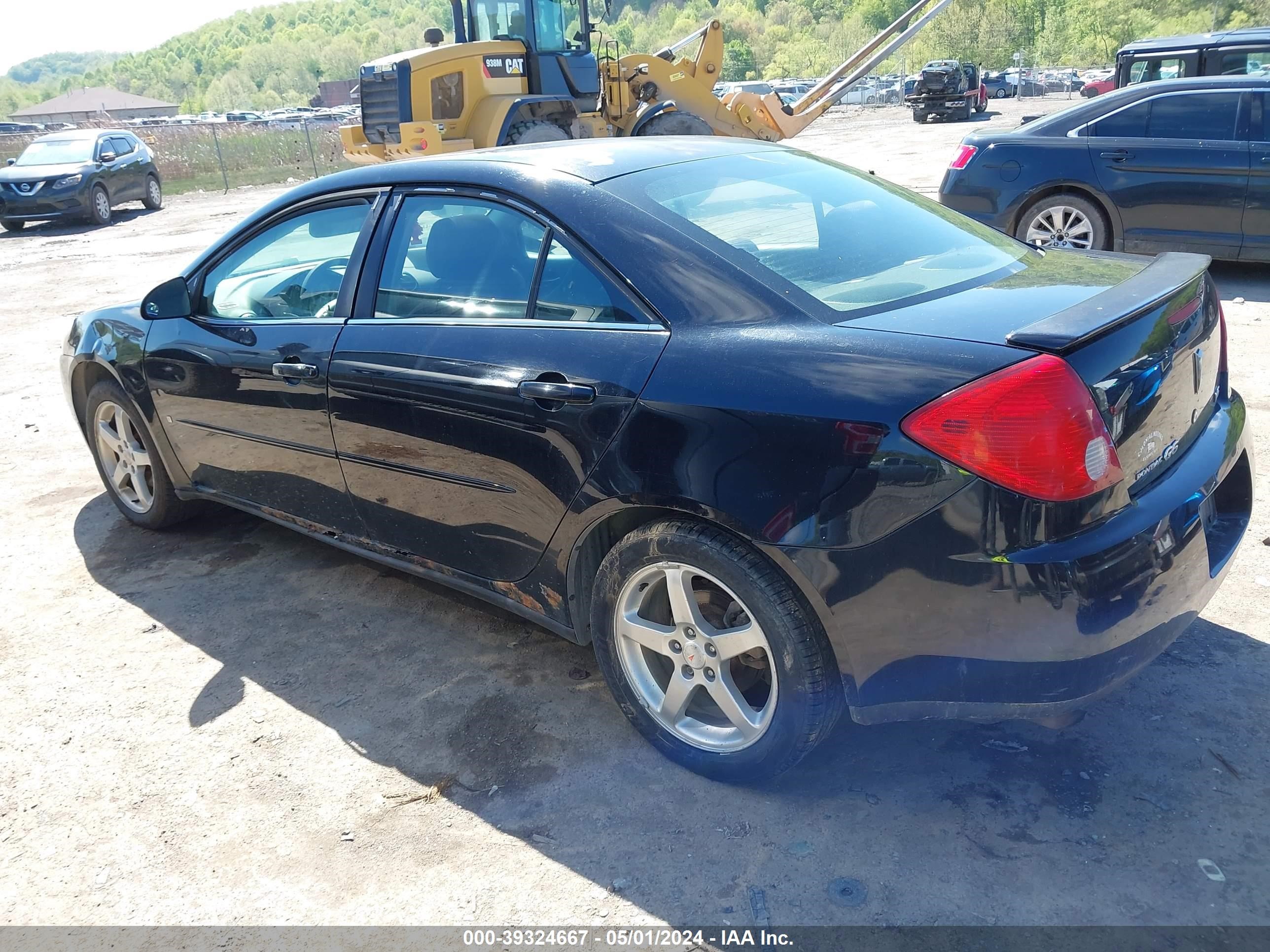 Photo 2 VIN: 1G2ZG58N574235937 - PONTIAC G6 