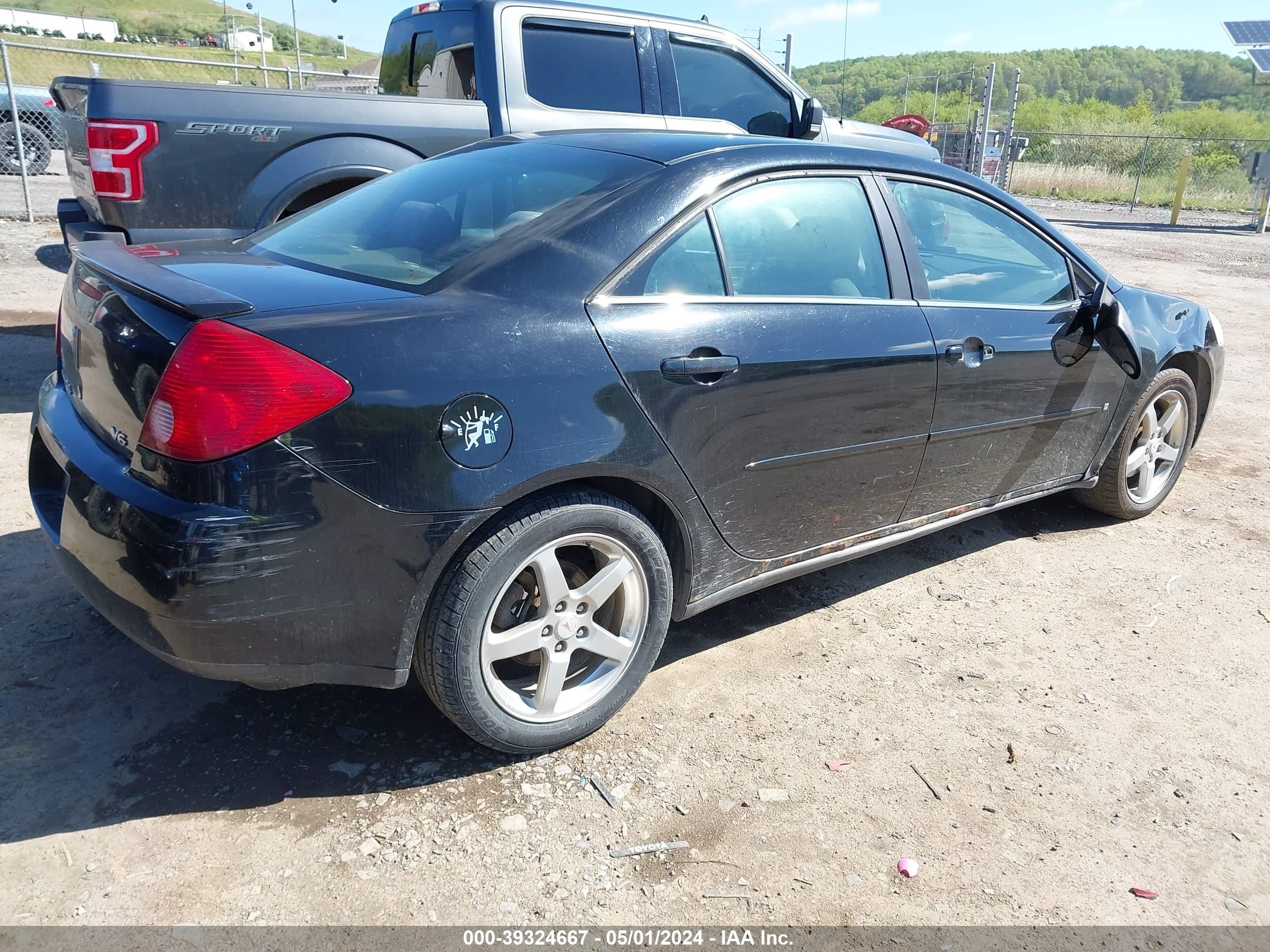 Photo 3 VIN: 1G2ZG58N574235937 - PONTIAC G6 