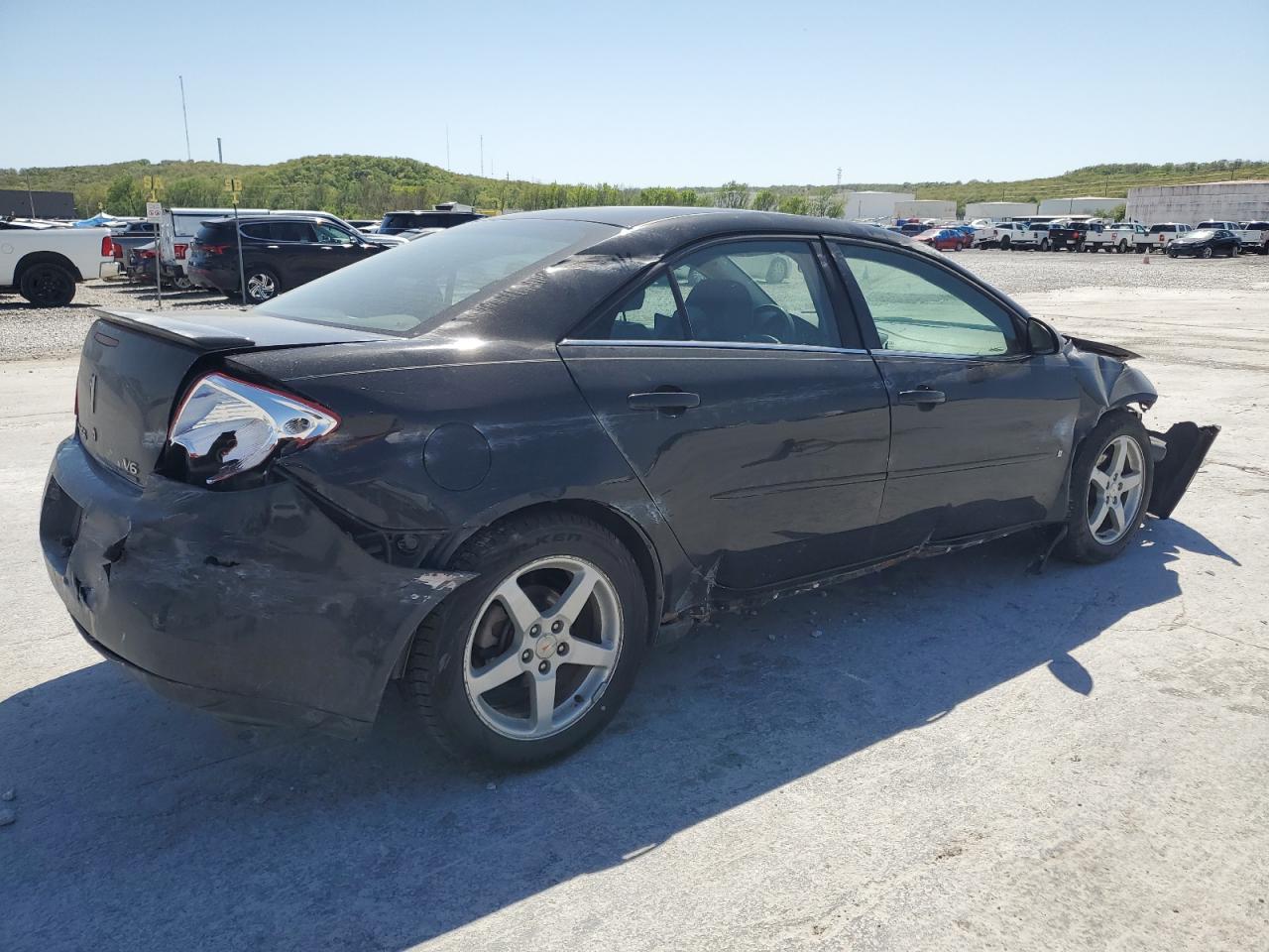 Photo 2 VIN: 1G2ZG58N774188717 - PONTIAC G6 