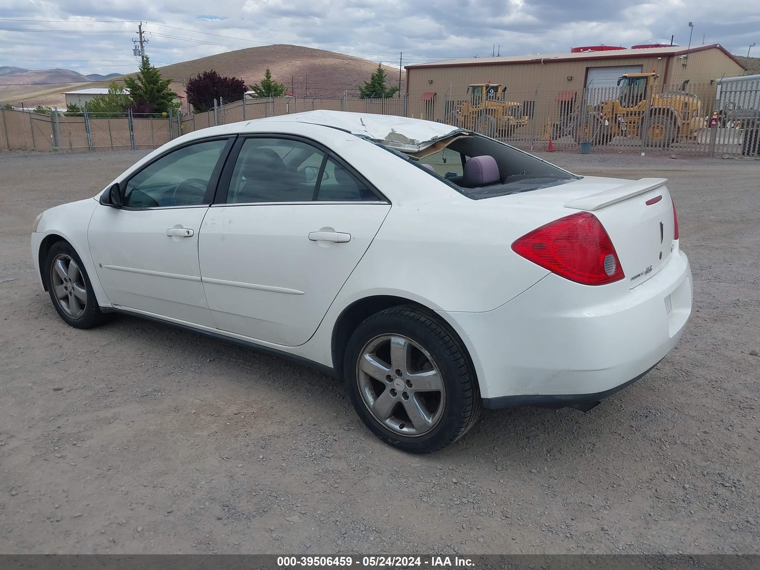 Photo 2 VIN: 1G2ZG58N874125979 - PONTIAC G6 