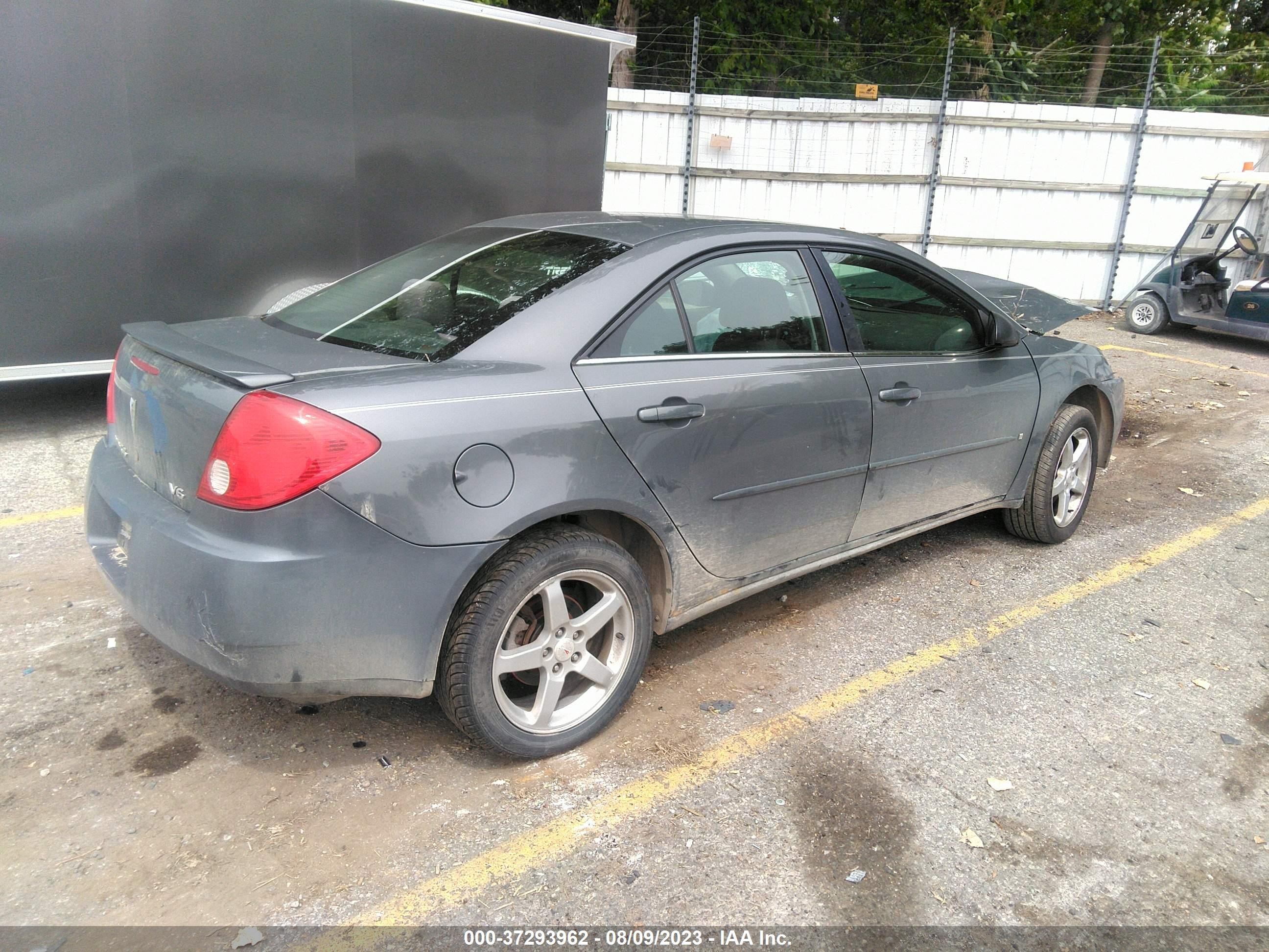 Photo 3 VIN: 1G2ZG58N874235608 - PONTIAC G6 