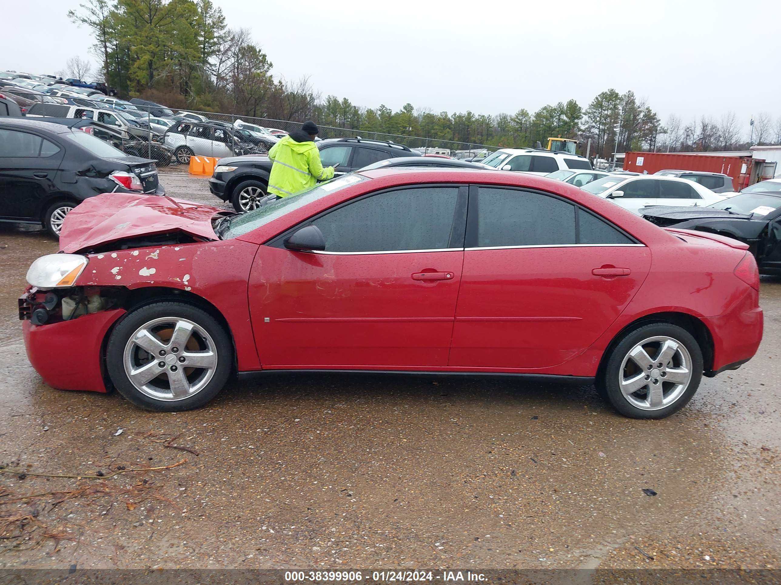 Photo 13 VIN: 1G2ZG58N974182630 - PONTIAC G6 