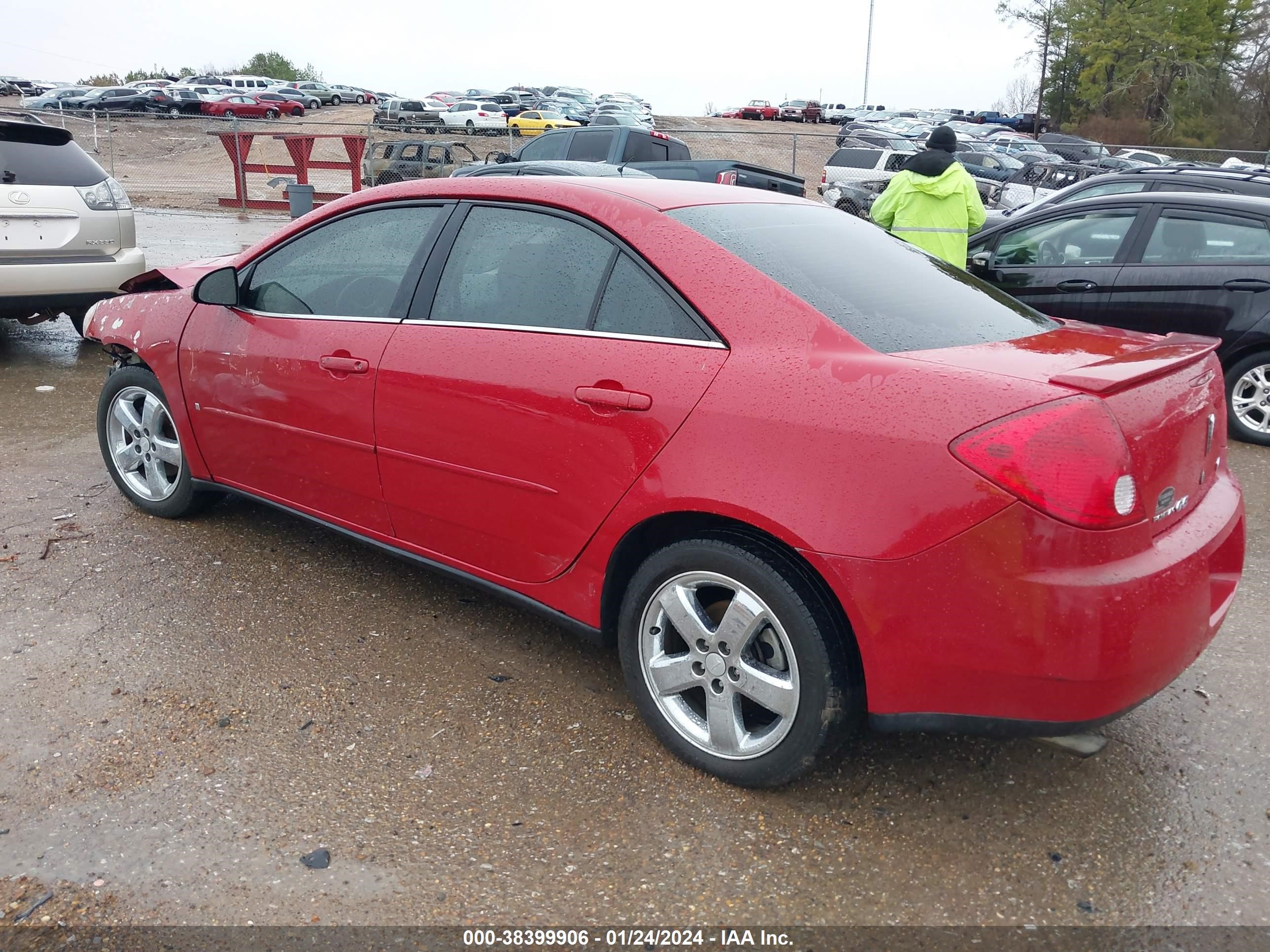 Photo 2 VIN: 1G2ZG58N974182630 - PONTIAC G6 