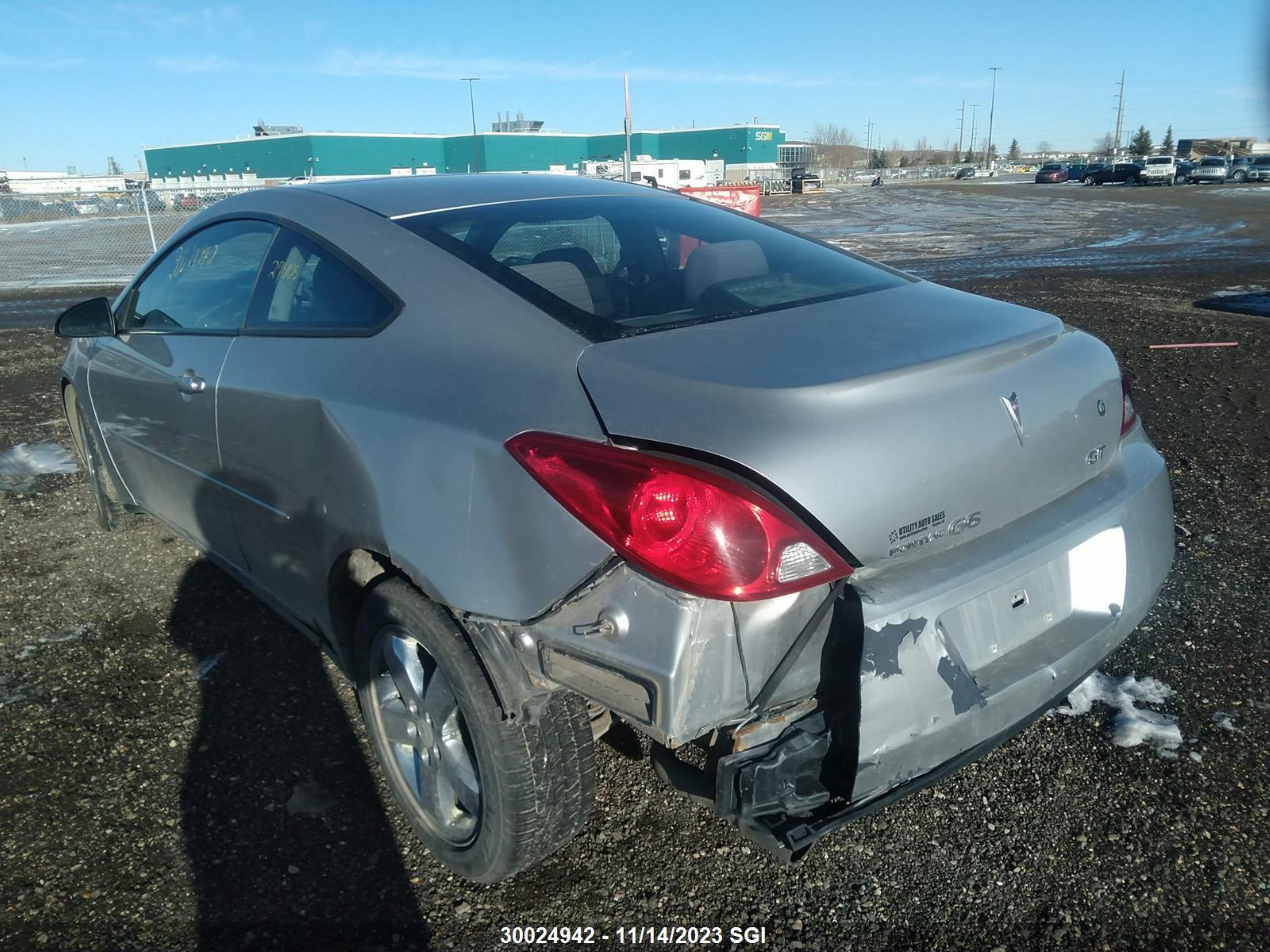 Photo 2 VIN: 1G2ZH158364179970 - PONTIAC G6 