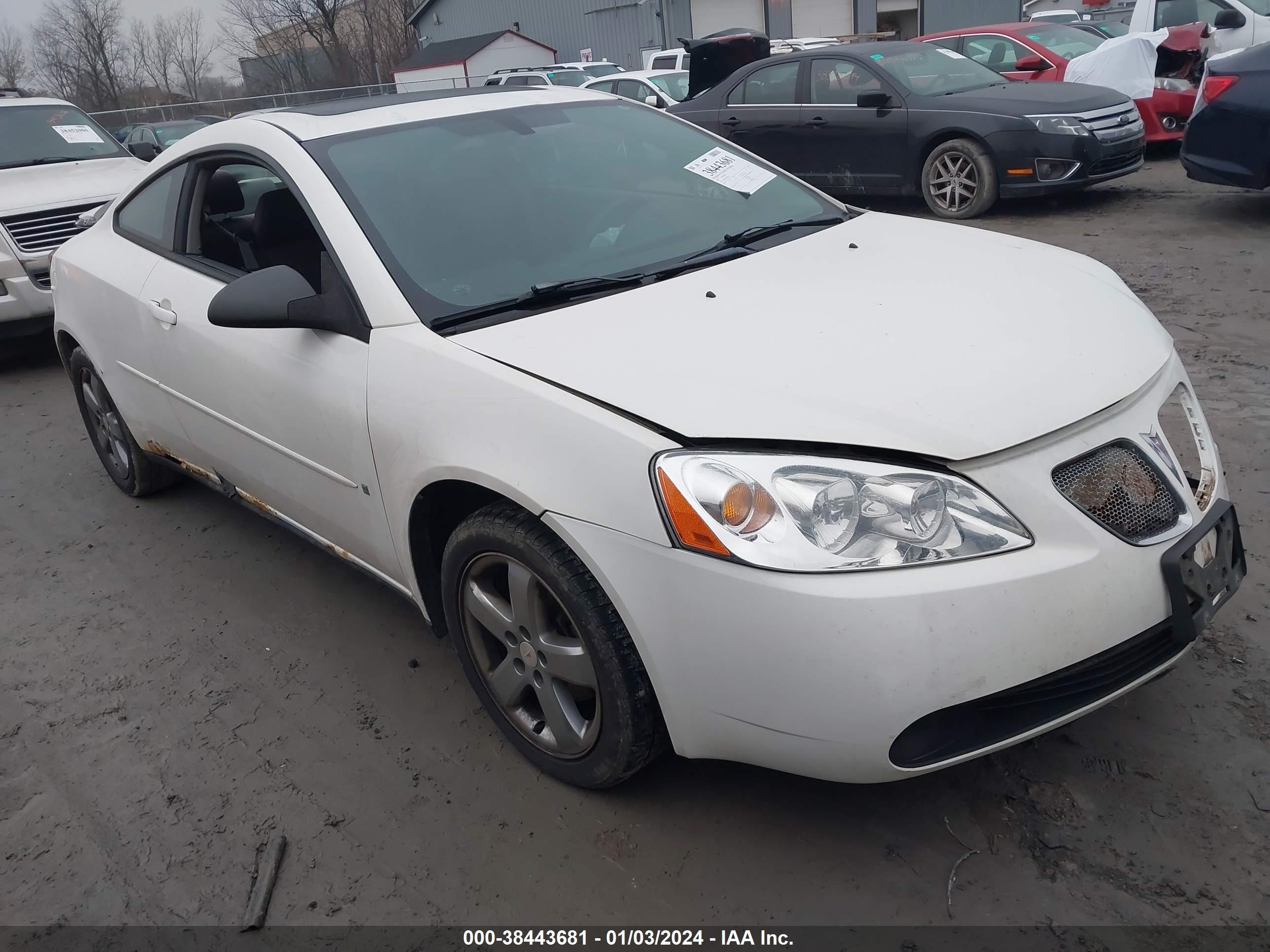 Photo 0 VIN: 1G2ZH158464202446 - PONTIAC G6 