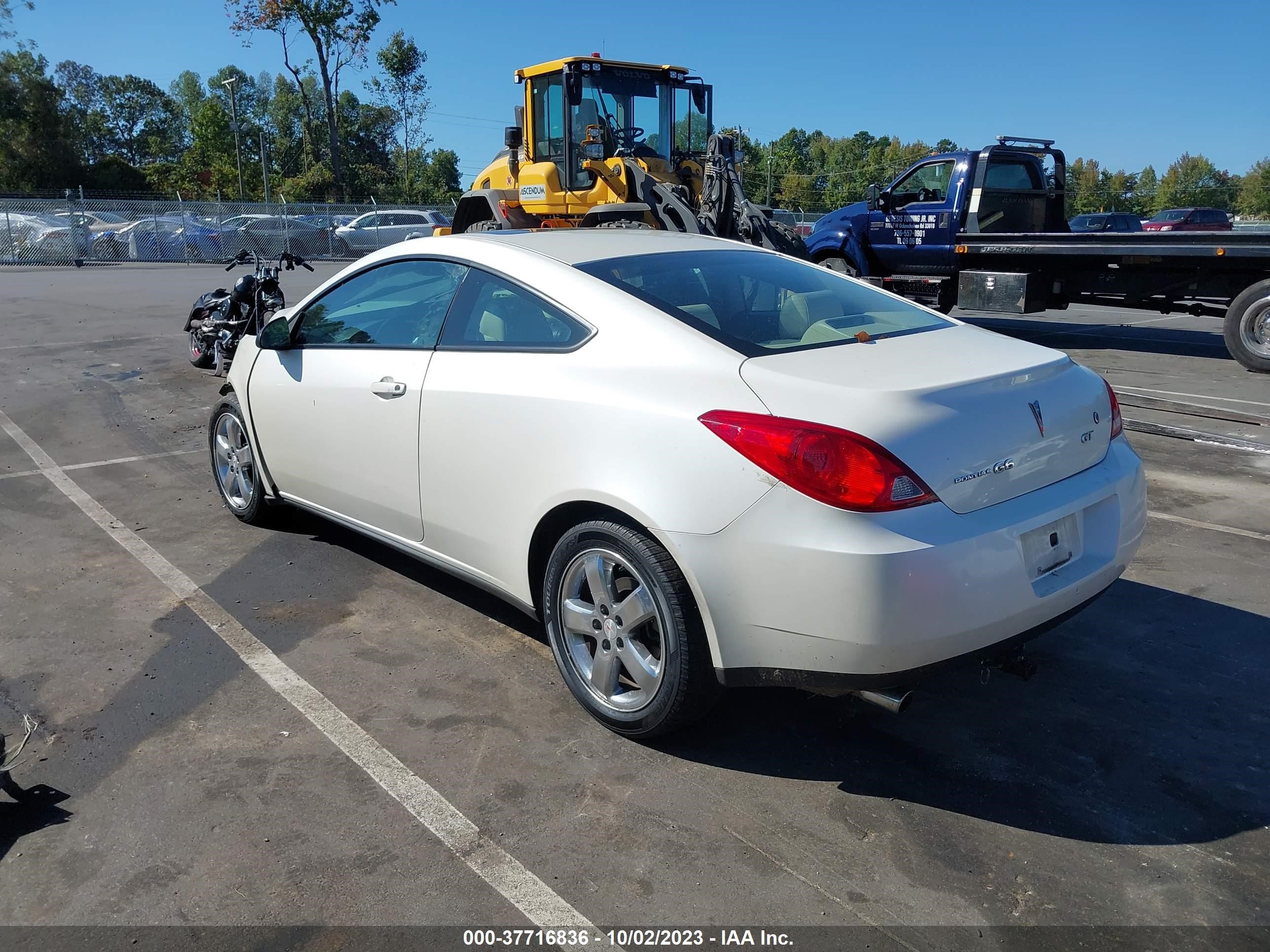 Photo 2 VIN: 1G2ZH17N194130614 - PONTIAC G6 