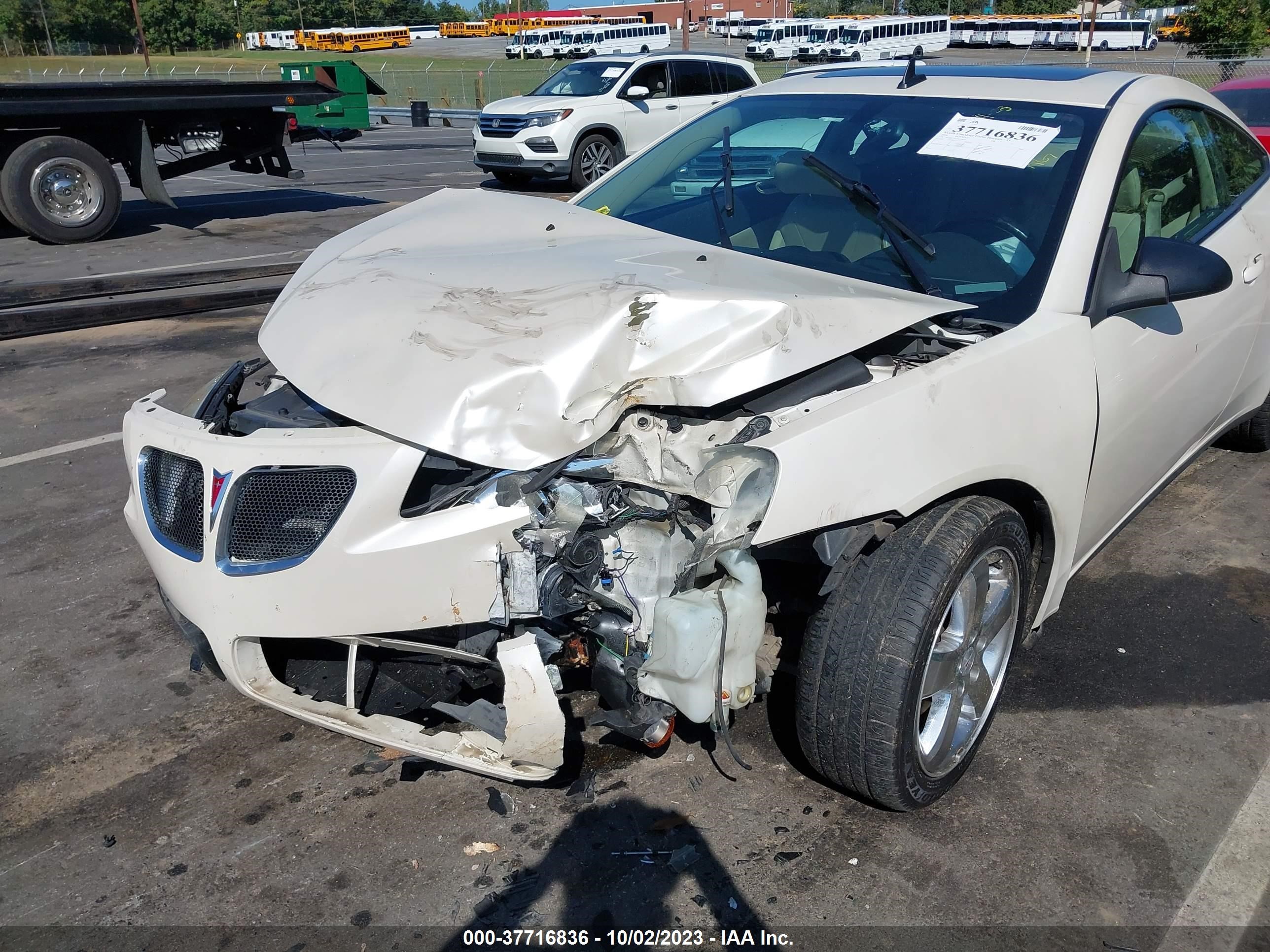 Photo 5 VIN: 1G2ZH17N194130614 - PONTIAC G6 